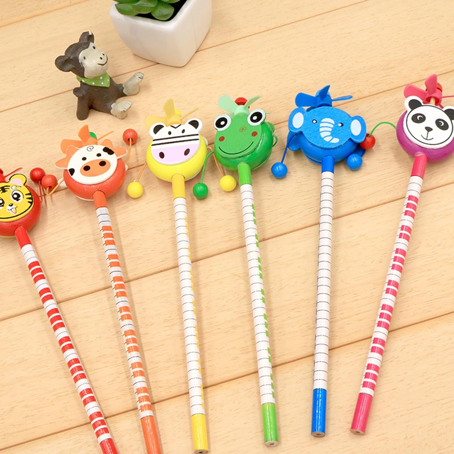 12 lápices de animales de molino de viento de sonajero, lápices de madera para estudiantes, lápices de rayas de color, suministros para el aula para