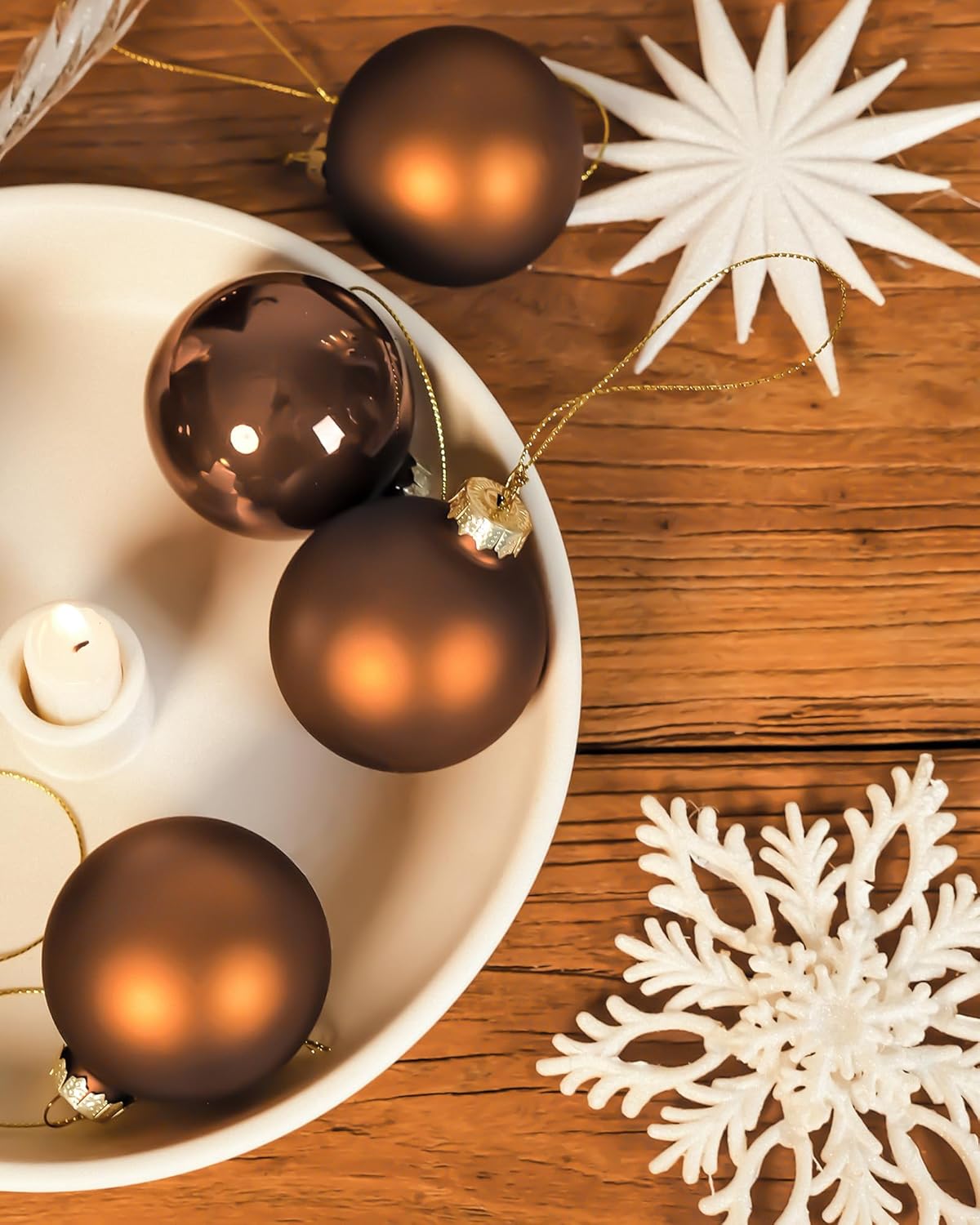 Adornos de bola de Navidad de vidrio marrón, bombillas colgantes de 2.36 pulgadas para árbol de Navidad, juego de 12 bolas colgantes para