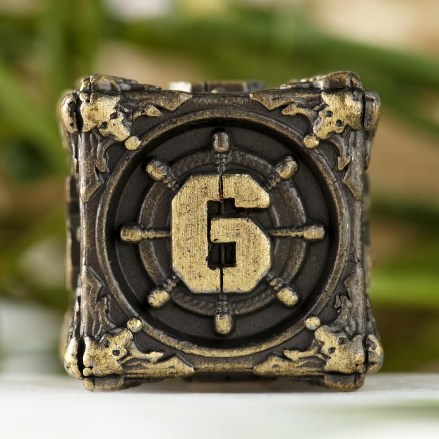 DND – Juego de dados de metal poliédricos, juego de dados para juegos de rol para Calabozos y Dragones, juego de dados de 7 piezas, bandeja de dados