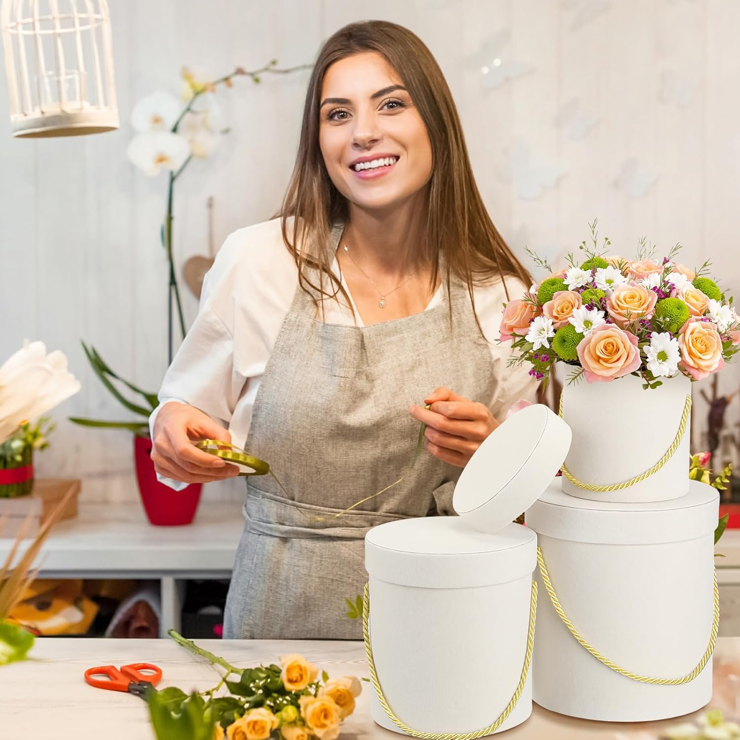 Uiifan 6 cajas redondas de terciopelo con tapas, caja de regalo de terciopelo de San Valentín con asa para arreglos de regalo de flores de lujo,