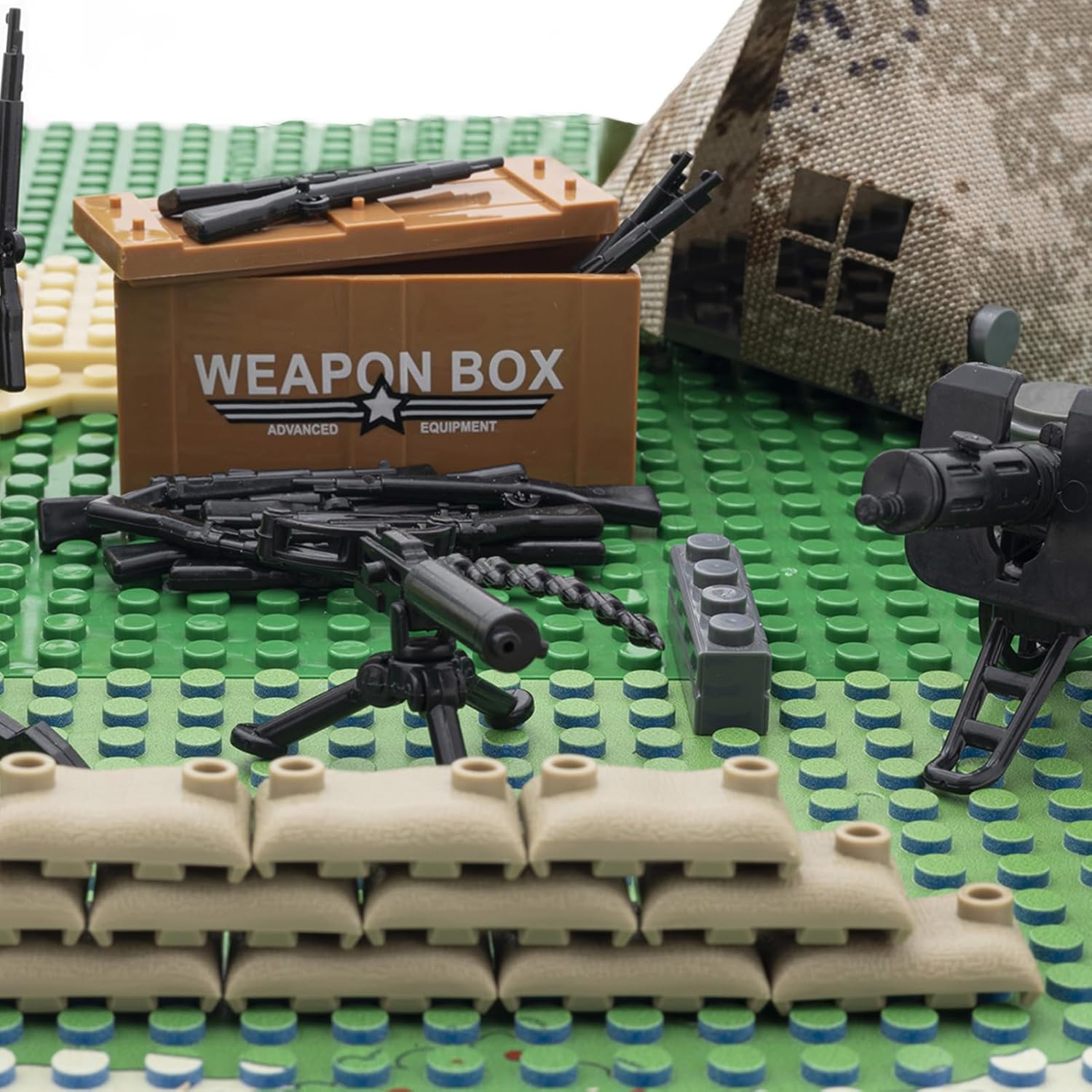VICVIK Paquete de armas, accesorios de juguetes militares, modelo de soldado de guerra, incluye 4 piezas de armas pesadas para equipos del ejército,