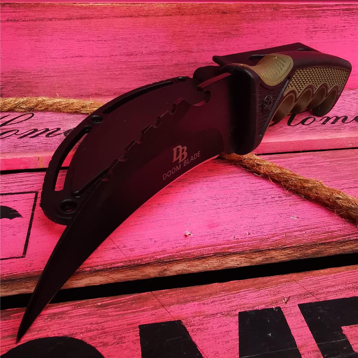 Doom Blade Cuchillo de hoja fija tipo karambit con funda para campamento, caza, pesca y supervivencia (tipo 2)