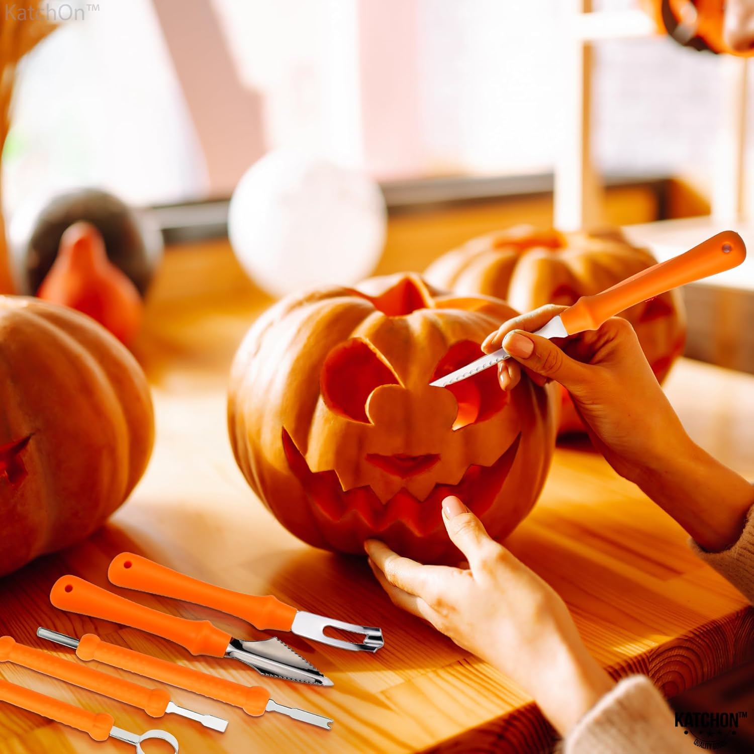 KatchOn, Kit de tallado de calabaza de Halloween, paquete de 13, herramientas profesionales de escultura de calabaza con plantillas, 18 piezas,
