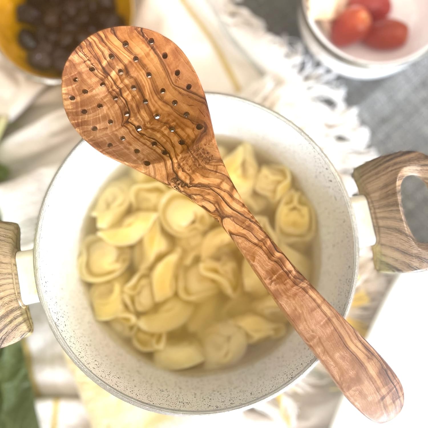 Cuchara coladora de madera de olivo para cocinar, cucharas ranuradas, cucharas coladoras hechas a mano, cucharas espumadoras de madera ideal para