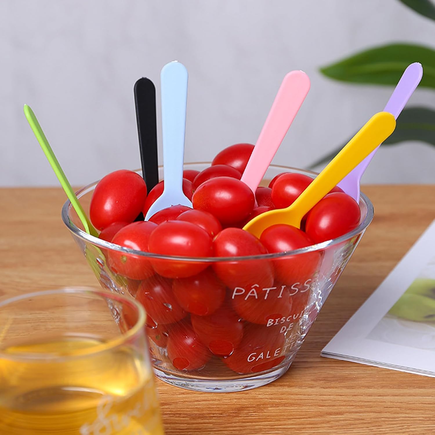 100 tenedores desechables de plástico ecológico, duradero, tenedores y cucharas 2 en 1, ideales para almuerzo, pícnics o restaurantes y suministros