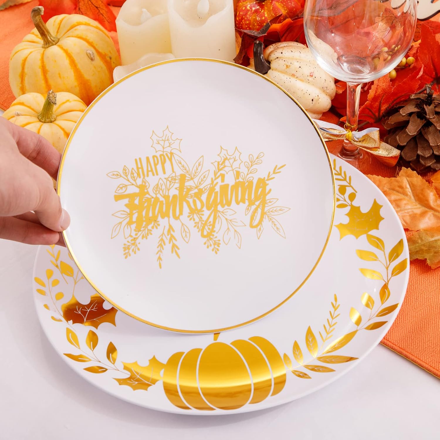 Juego de 125 platos y cubiertos de plástico blanco y dorado para Acción de Gracias y fiesta