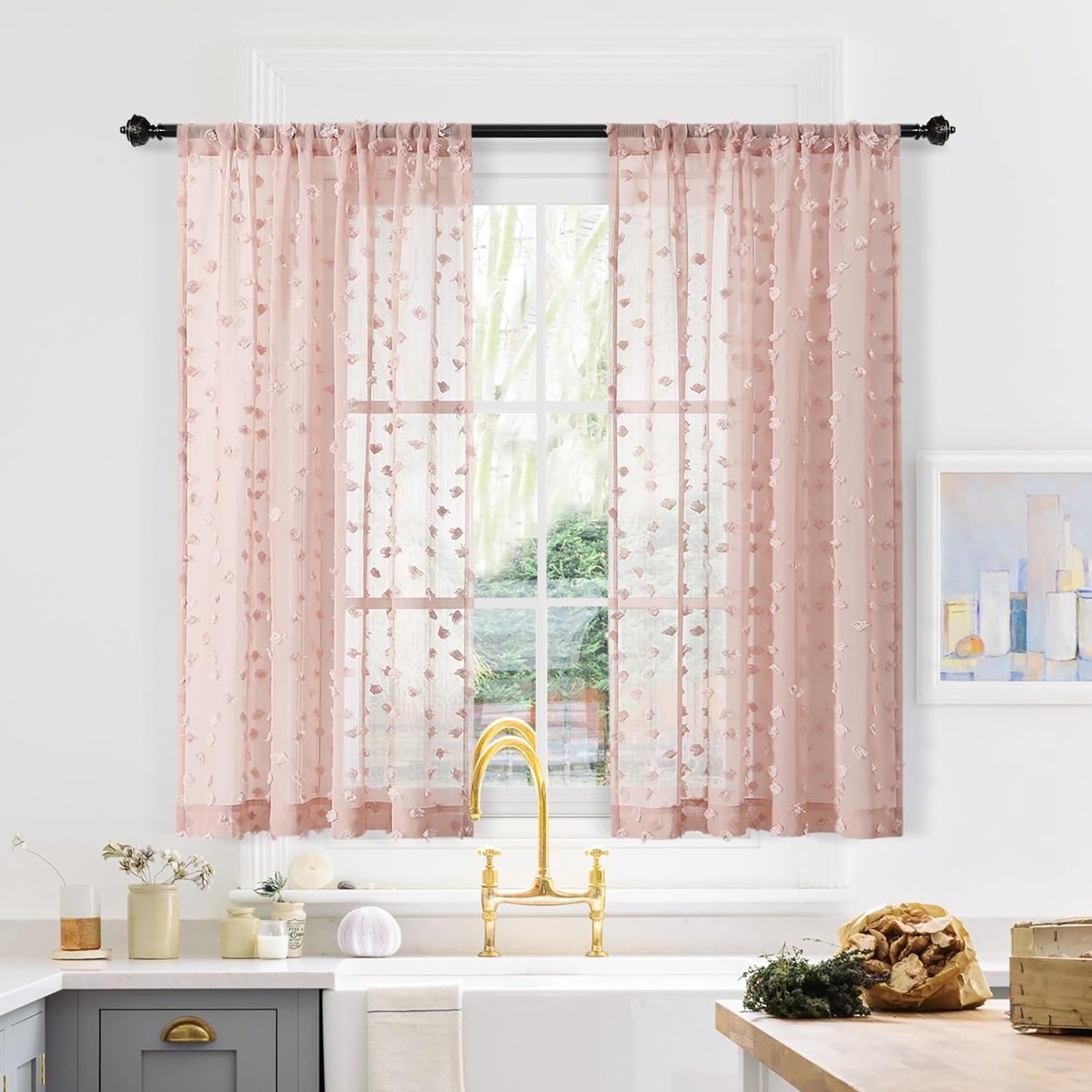 MYSKY HOME 2 paneles de cortinas de cocina de 45 pulgadas de largo, cortinas traslúcidas con pompones de color rosa polvoriento para ventanas