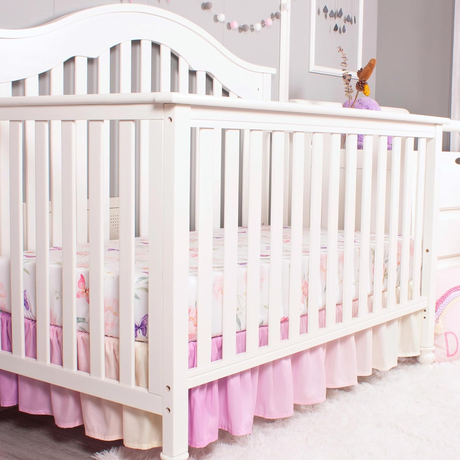 La Premura Juego de ropa de cama para cuna de bebé para niñas, juego de cuna de 3 piezas de tamaño estándar con mariposas moradas en acuarela para