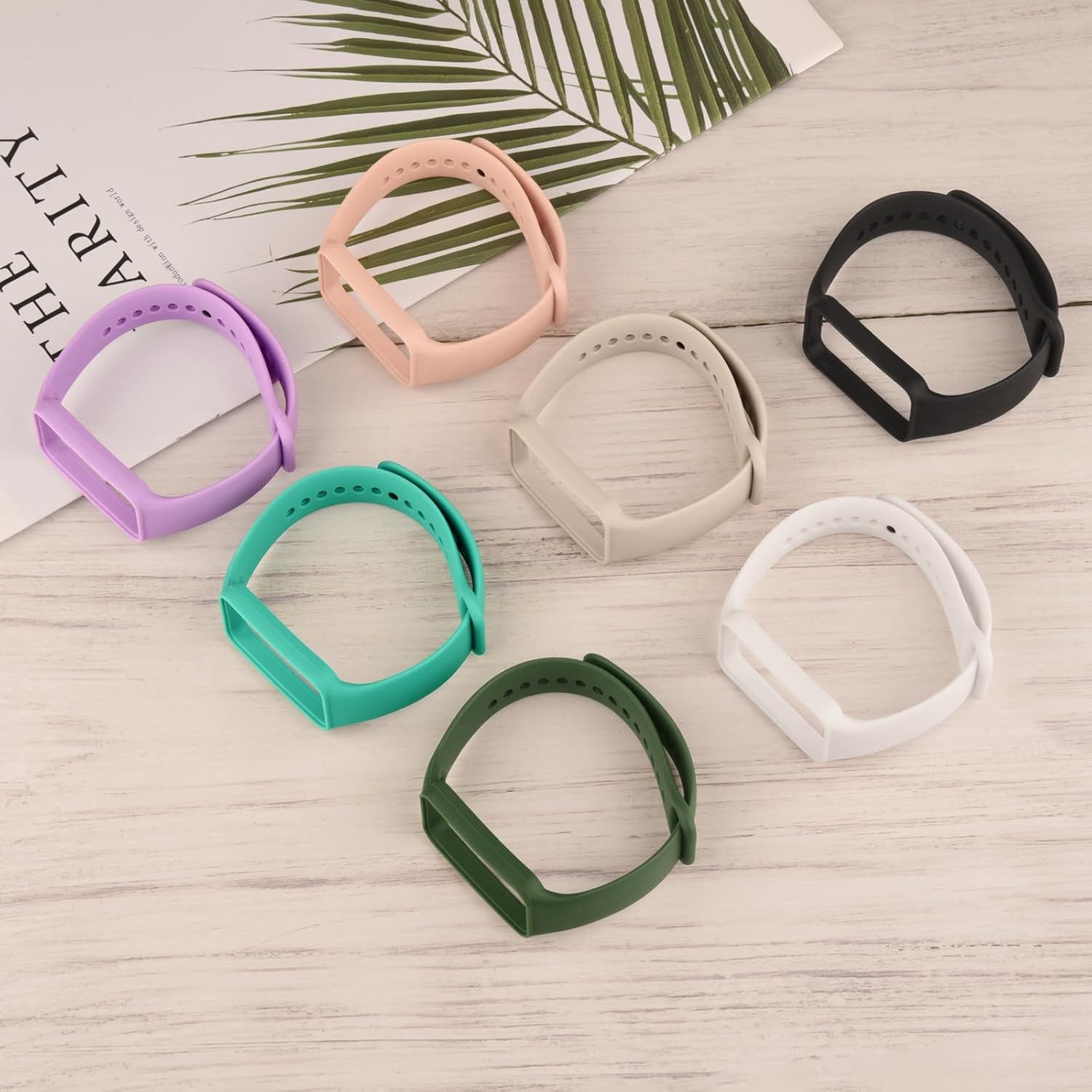 Amzpas Bandas de TPU para Amazfit Band 7 Fitness & Health Tracker, paquete de 3 pulseras suaves y transpirables, correa deportiva de repuesto