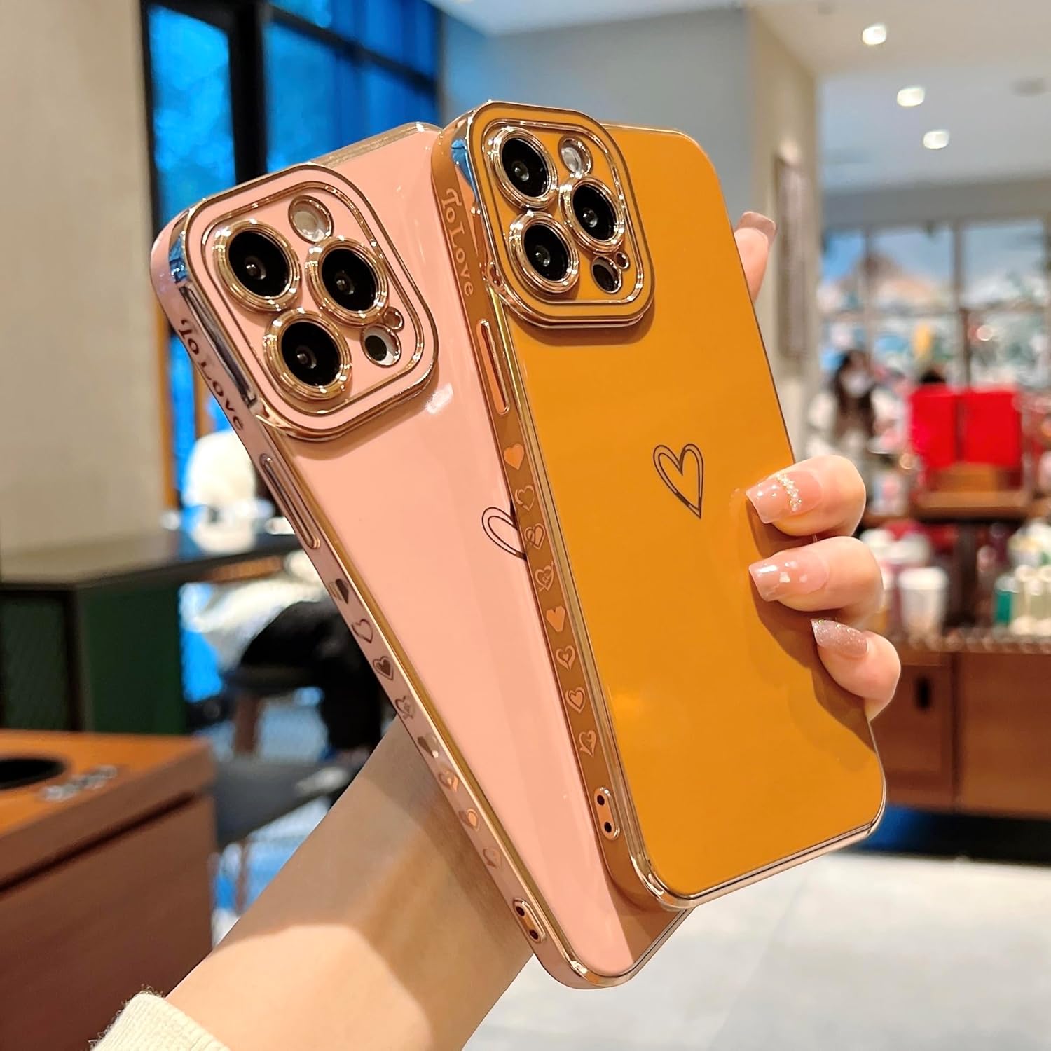 Funda compatible con iPhone 11 Pro para mujeres y niñas, diseño estético, lindo, de lujo, moderno, de corazón dorado, delgada, de silicona, a prueba