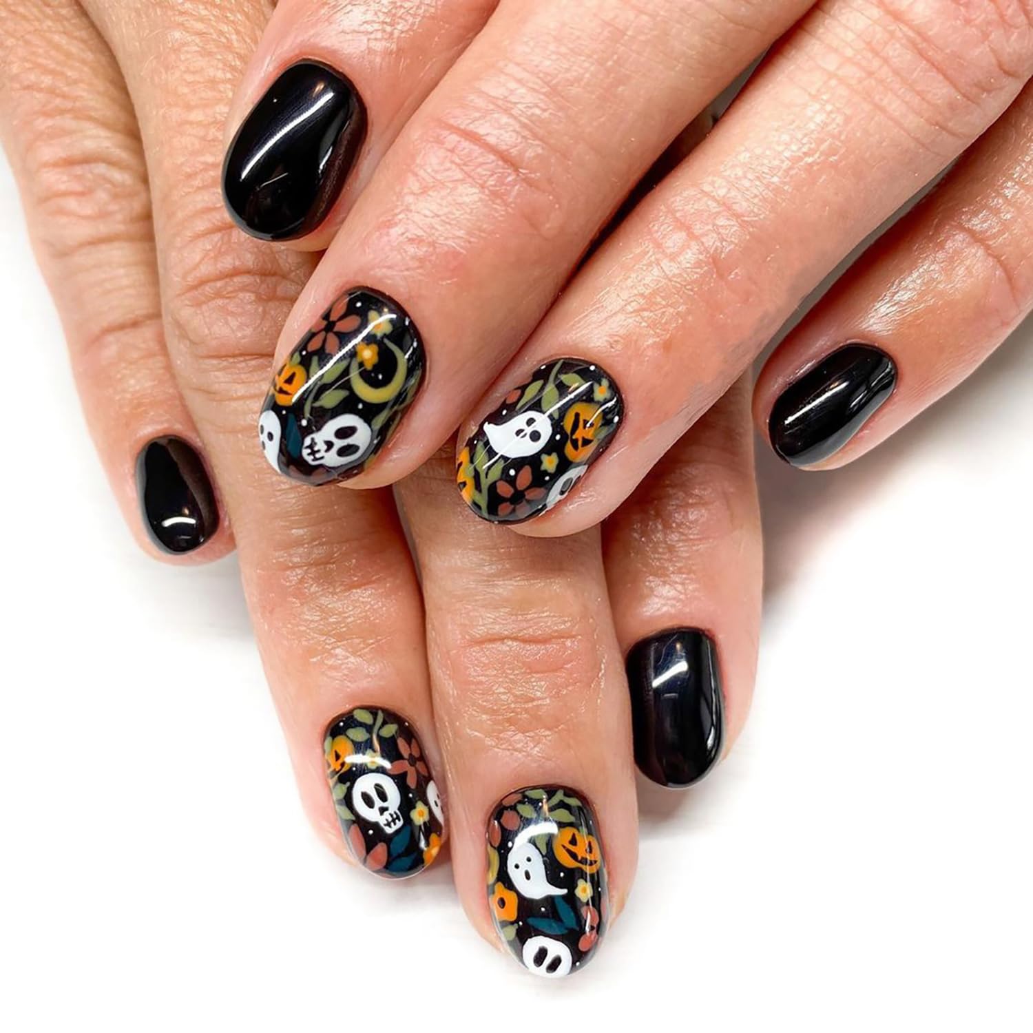 Uñas negras de Halloween, uñas cuadradas a presión, uñas postizas cortas de cobertura completa con diseños de calavera fantasma, uñas acrílicas,