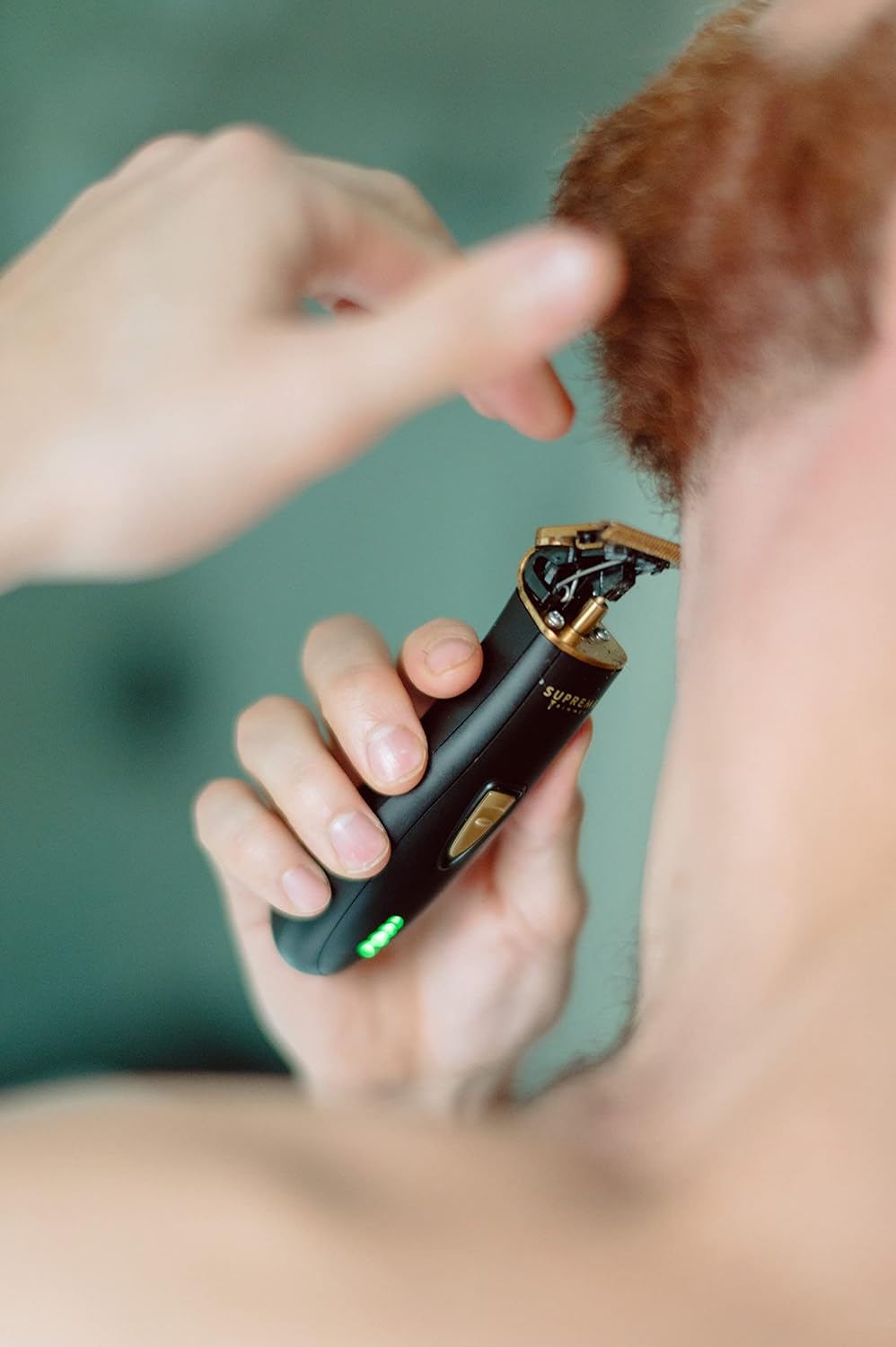 Supreme Trimmer ST5220 – Cortadora de barba de precisión para hombres, corte profesional de peluquero inalámbrico – T-Shaper Li negro (hoja