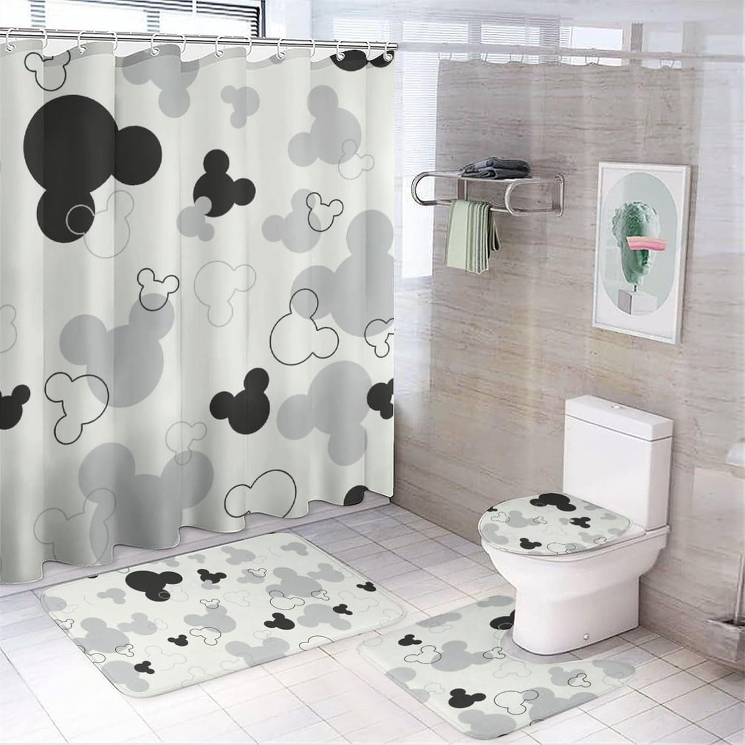 RUTIFY Juego de 4 cortinas de ducha de dibujos animados lindos con alfombras antideslizantes, cubierta para tapa de inodoro y tapete de baño, juego