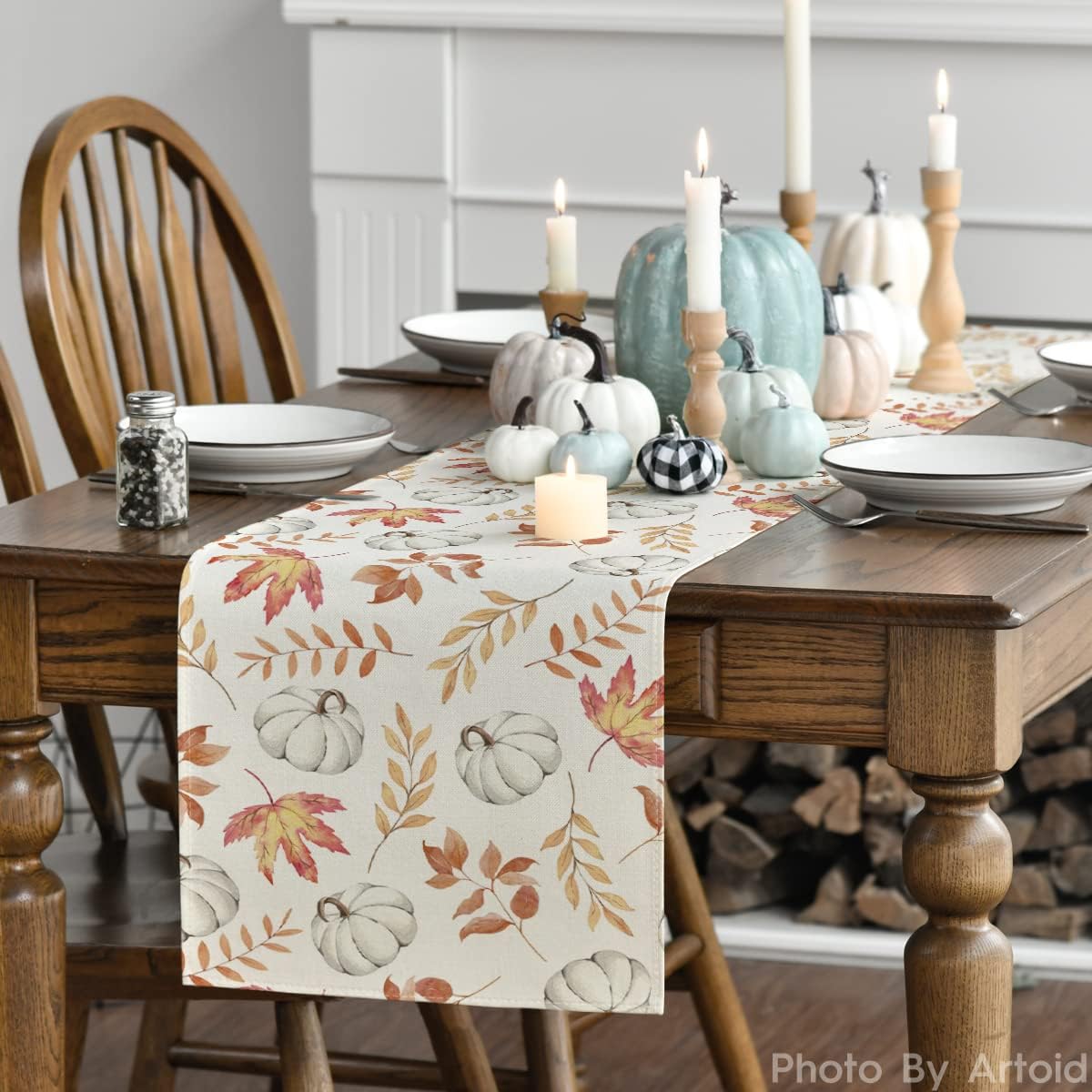 Artoid Mode Camino de mesa de otoño con calabazas naranjas, hojas de arce, decoración de mesa de comedor de cocina de otoño de temporada para