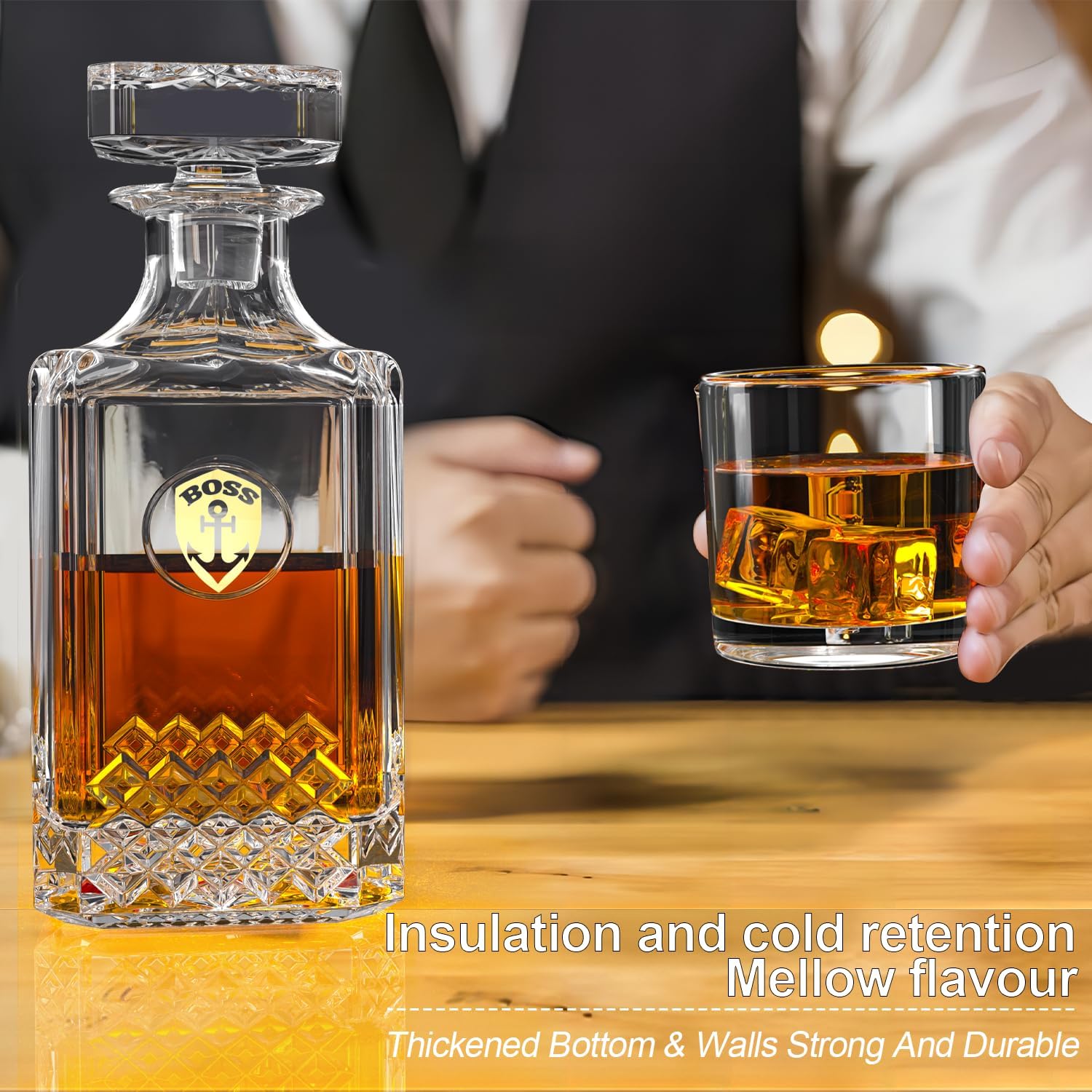 Decantador de whisky con 2 vasos, juego creativo de decantador de whisky de cristal, decantador de whisky bourbon de 25 onzas, decantador de licor