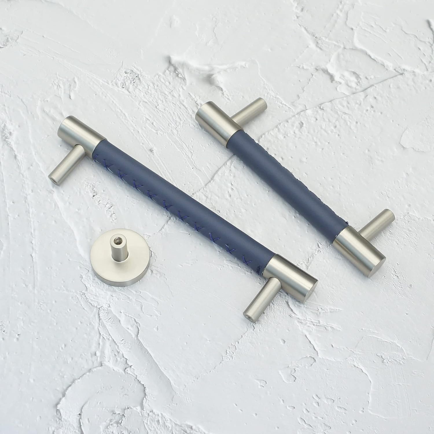 LBFEEL Tirador de cuero azul para armario, pomos de acero cepillado, accesorios modernos para muebles (perilla redonda)