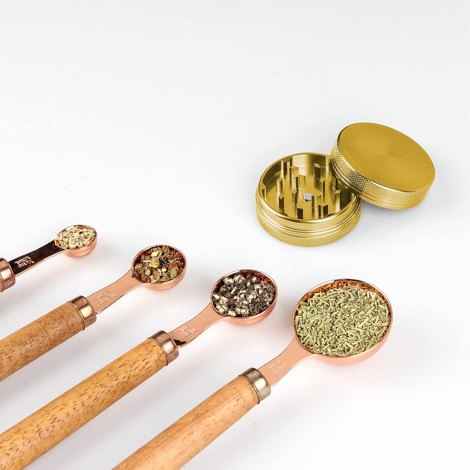 Spice Grinder Crasher – Molinillo de especias de tamaño portátil de 2 pulgadas con tapa magnética, color dorado