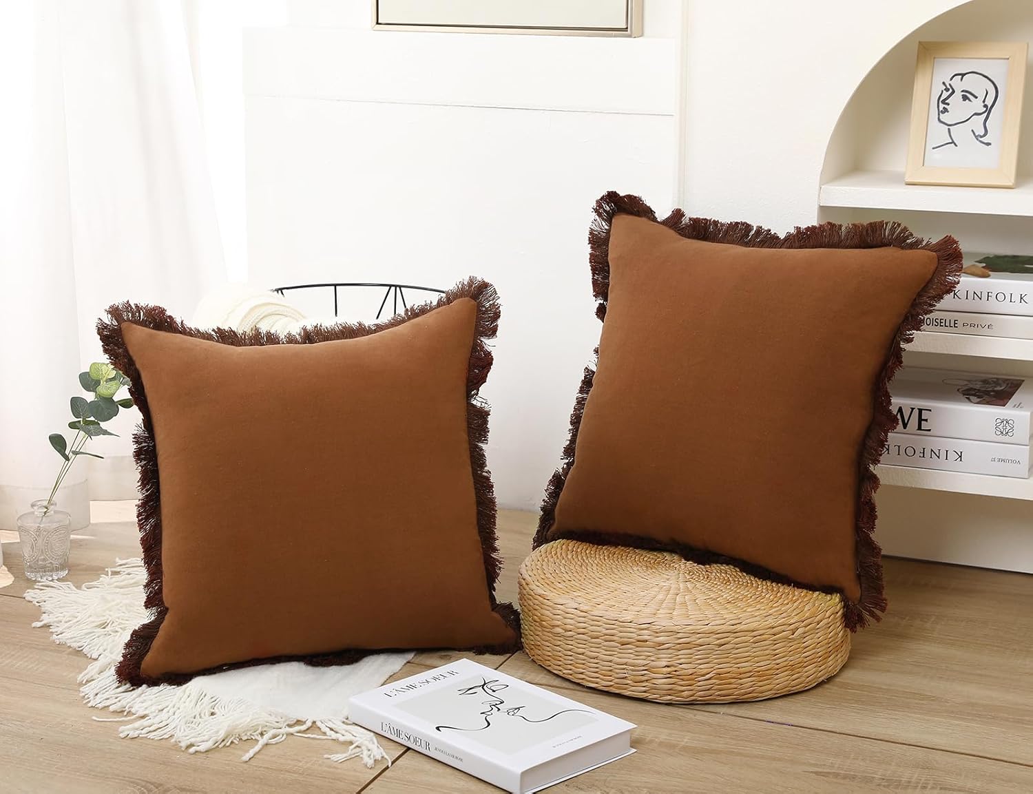 NUYECY Juego de 2 fundas de almohada de lino natural con flecos, fundas de almohada decorativas neutras de color marrón claro con borlas elegantes