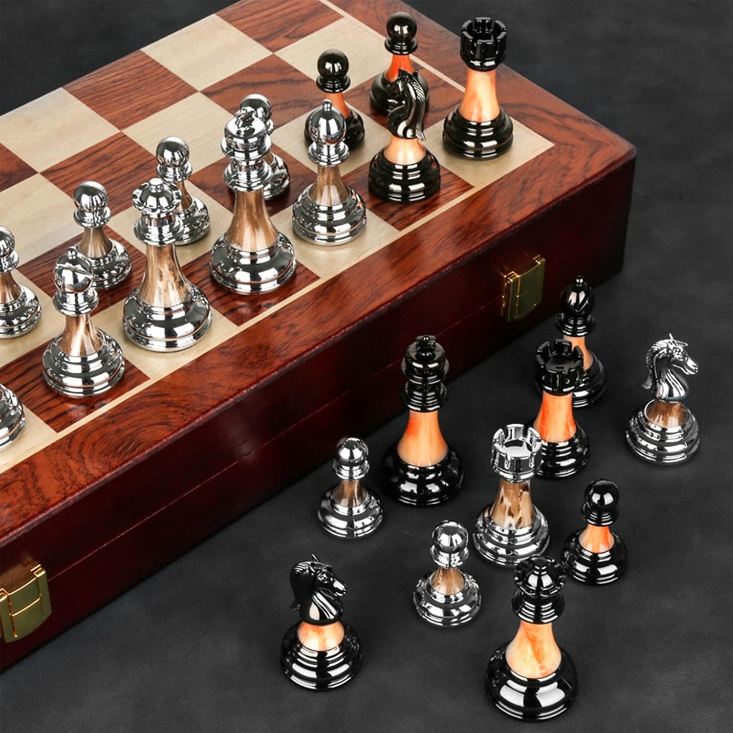 Juego de ajedrez de 17 pulgadas con tablero de ajedrez de madera plegable y piezas estándar clásicas hechas a mano piezas de ajedrez de metal