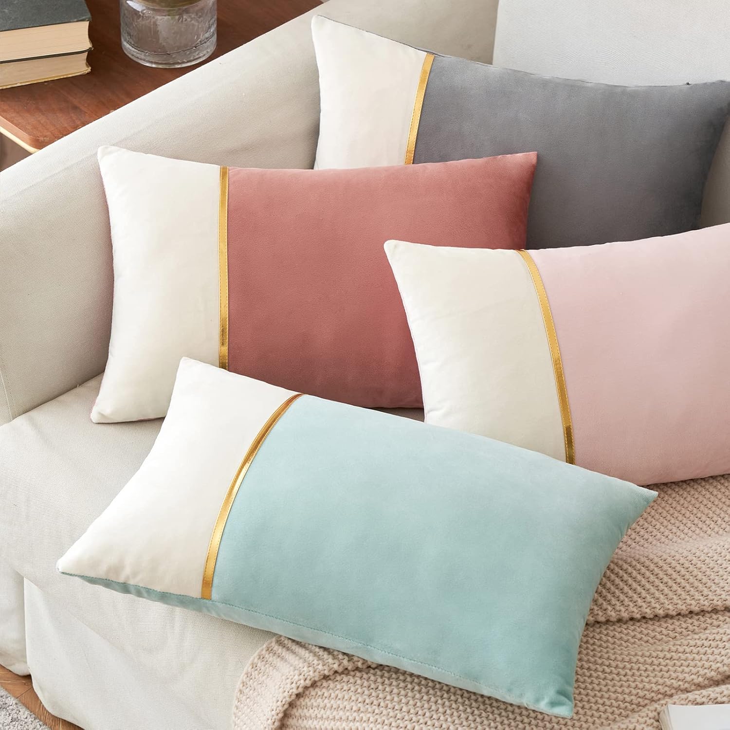 MIULEE Paquete de 2 fundas de almohada decorativas de terciopelo de retazos con cuero dorado, cuadradas, suaves y sólidas, fundas de almohada para