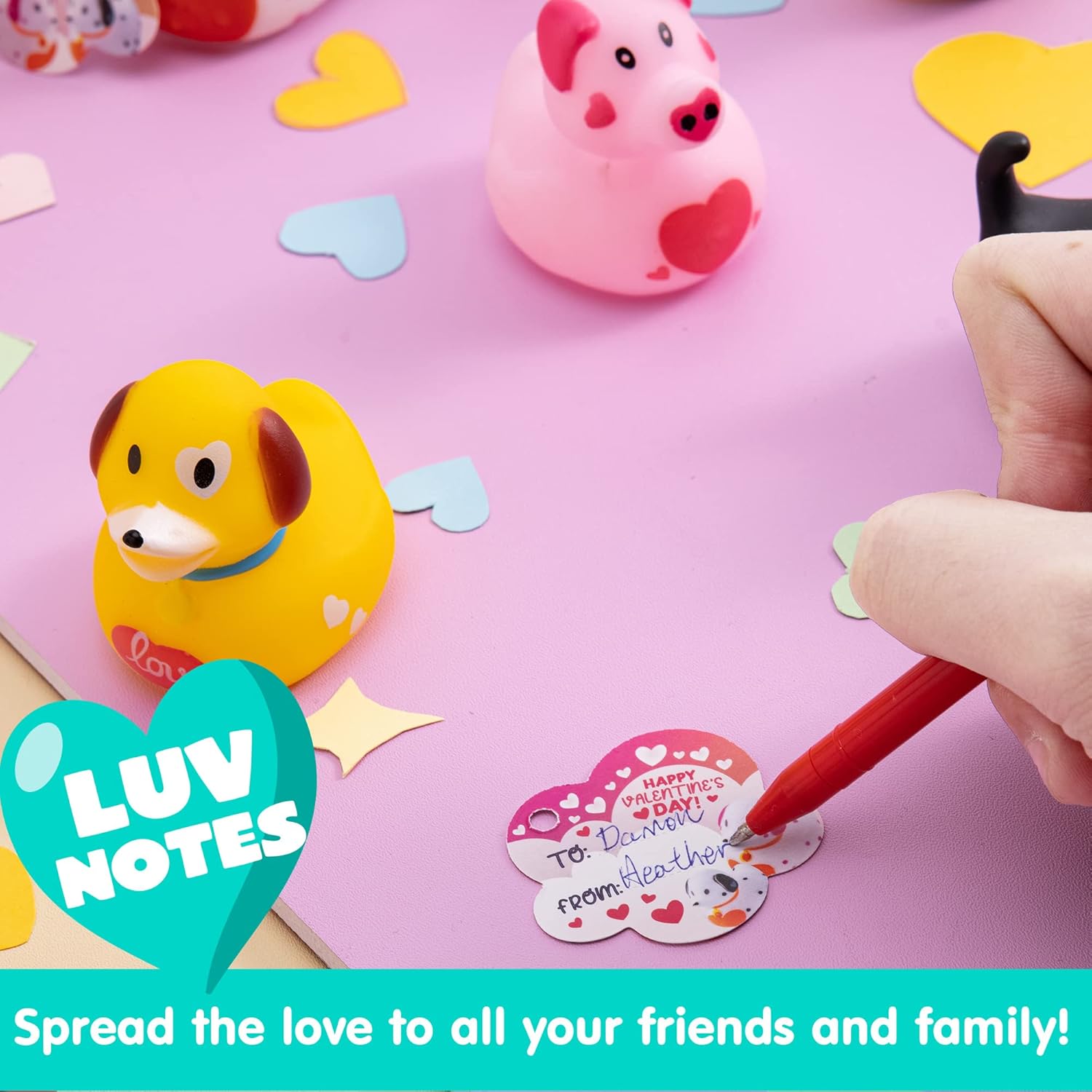 JOYIN 12 patos de goma surtidos para el día de San Valentín en diferentes formas de animales para divertirse en el baño, patos chirriantes, premios