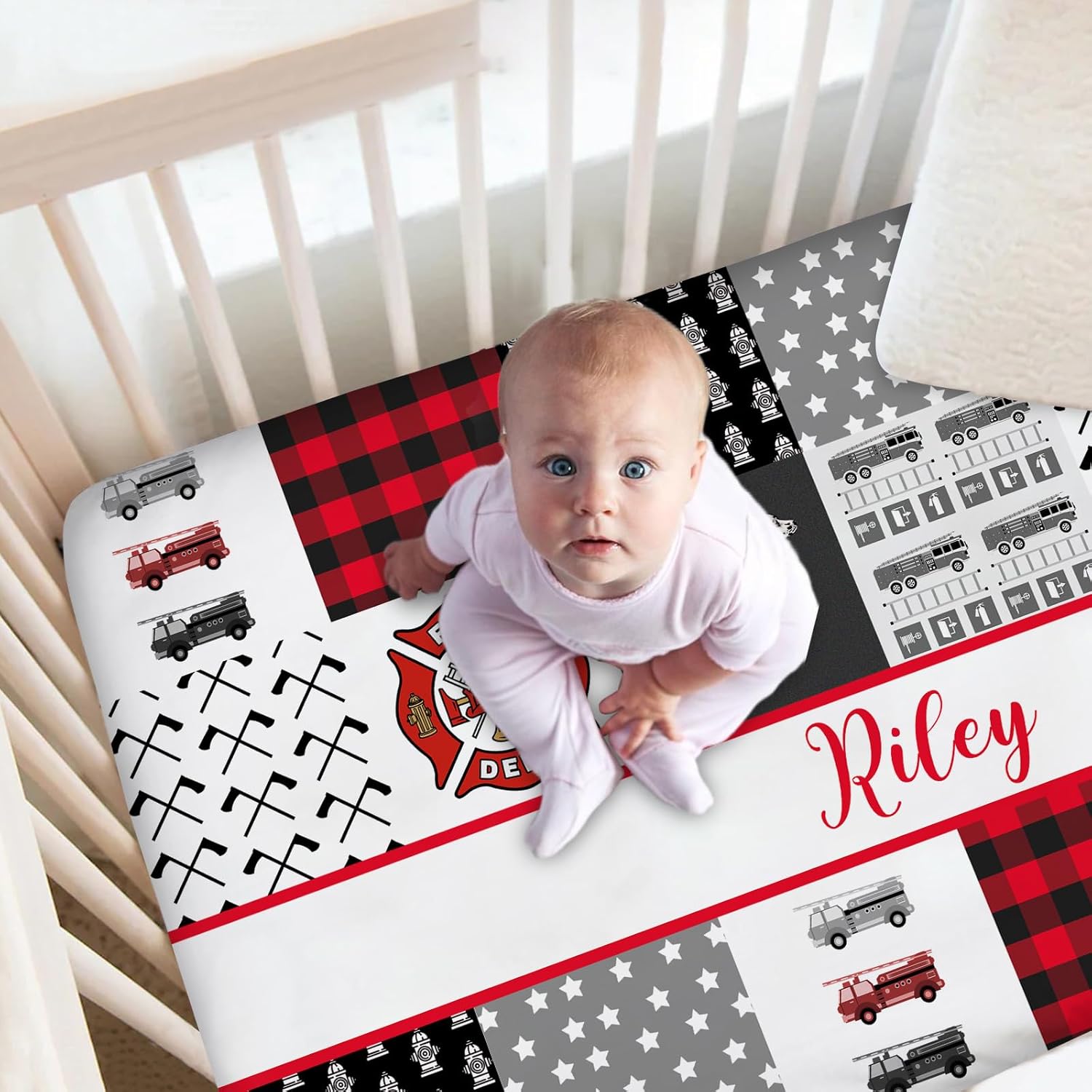Juego de ropa de cama de bebé personalizado para niños y niñas, nombre personalizado, tema de camión de bomberos, juego de 2 piezas, edredón para