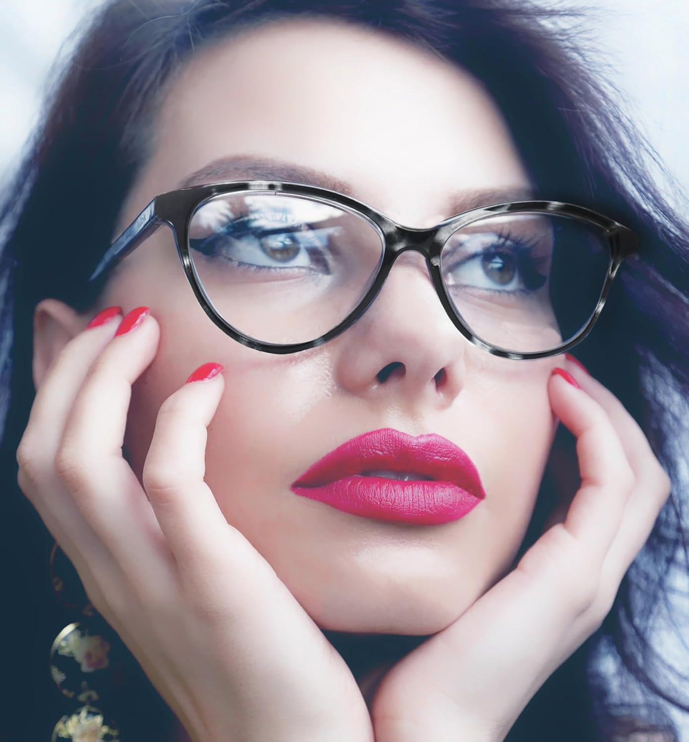 Paquete de 4 lentes de lectura multifocales progresivos de ojo de gato para mujeres, lectores con bloqueo de luz azul con bisagras de resorte