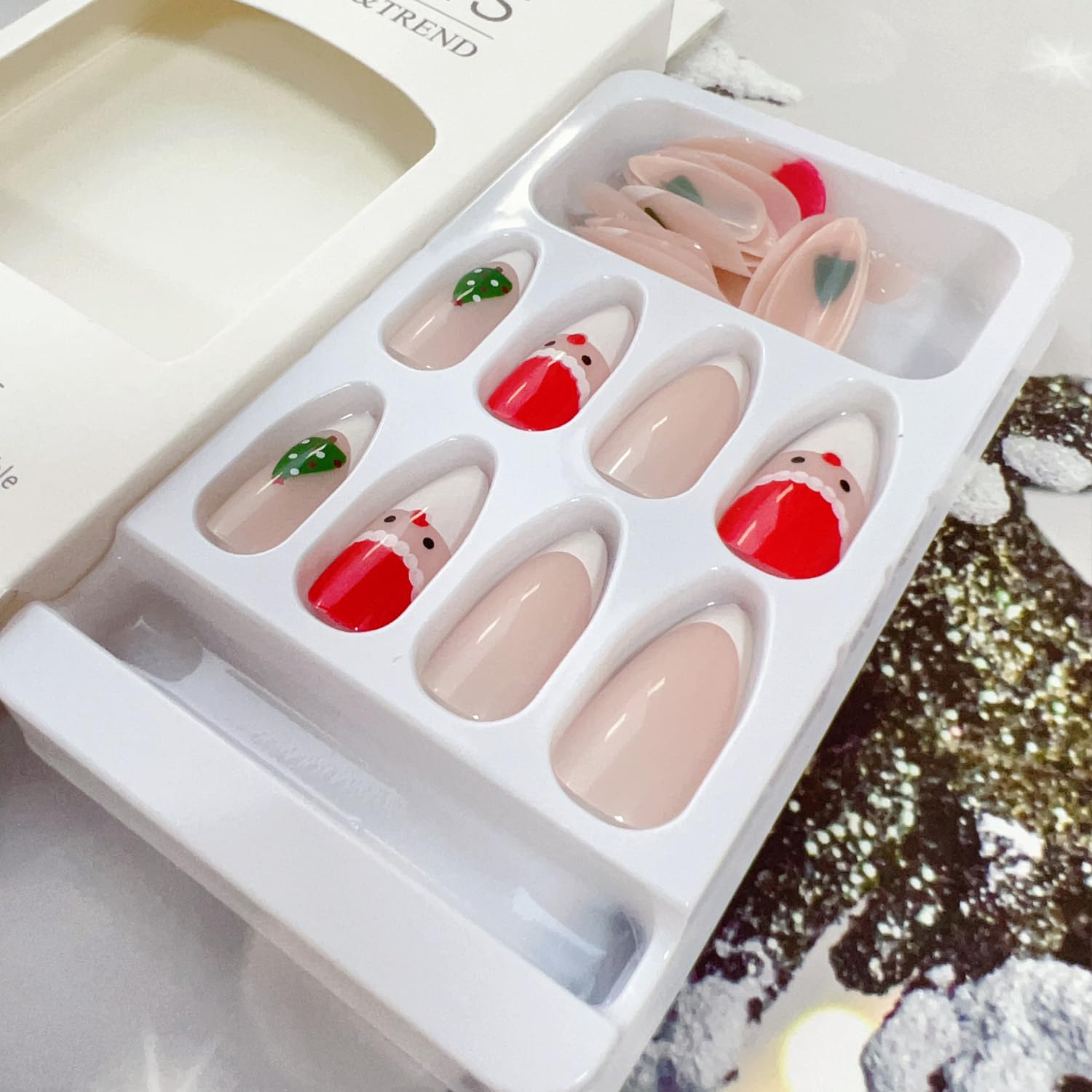Uñas postizas medianas a presión con forma de almendra, lindas uñas postizas con pegamento de Papá Noel, copos de nieve, punta francesa, uñas