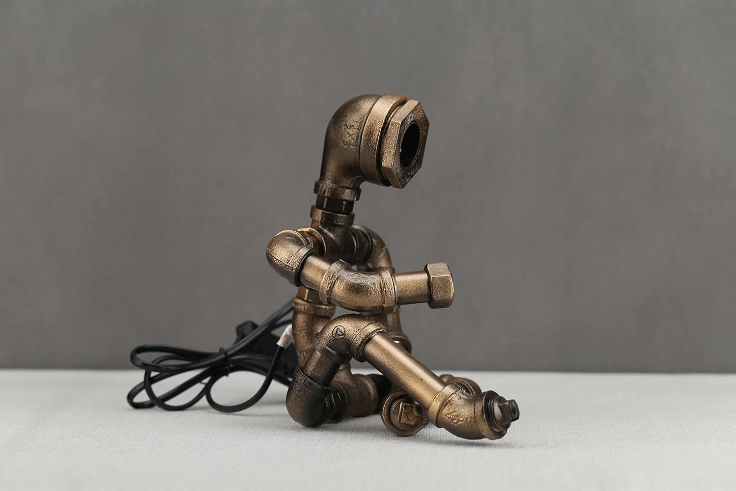 WUBIANJIE Lámpara retro de tubo de agua, lámpara de robot industrial, bronce, estilo steampunk, personalidad, creativa, atmósfera, decoración, linda