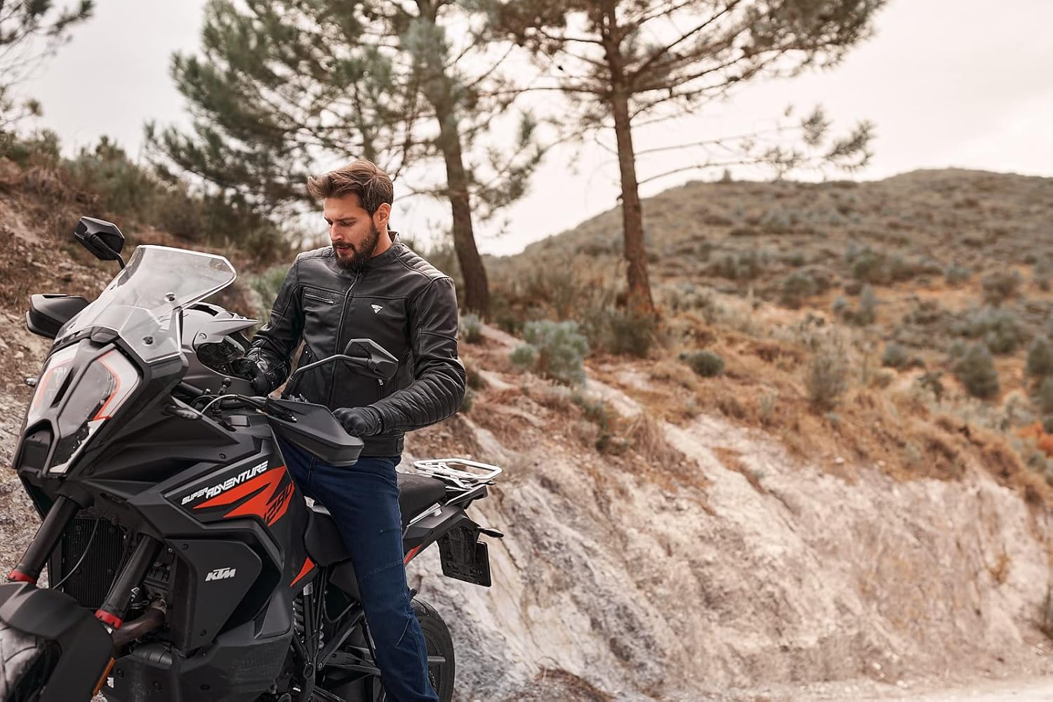 SHIMA WINCHESTER 2.0 – Chaqueta de motociclista clásica de cuero con espalda CE, hombros y codos