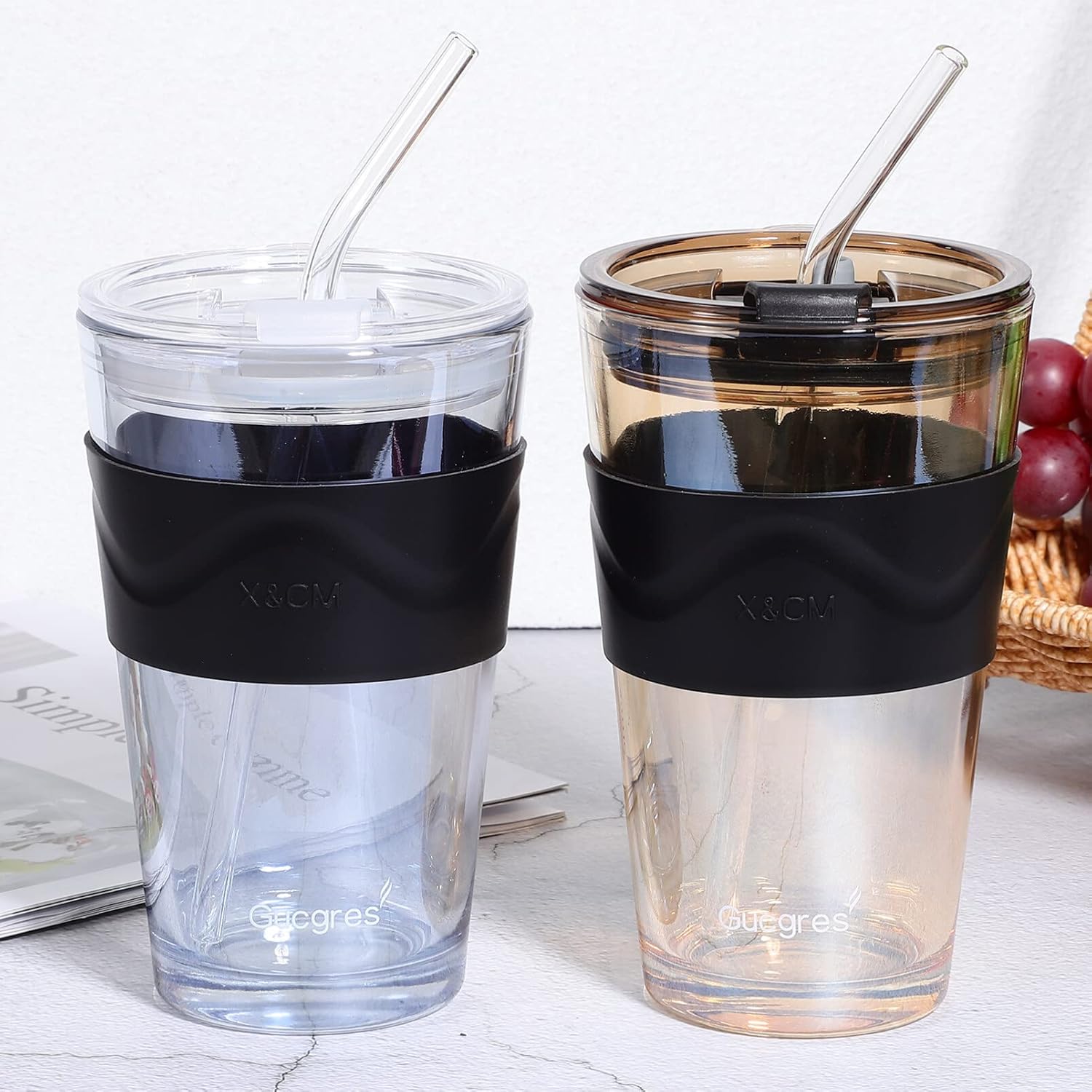 UPKOCH 2 vasos de vidrio con tapa y pajita, vaso de 16 onzas, vaso de vidrio grueso para pared con tapa sellada, tazas de café helado con funda de