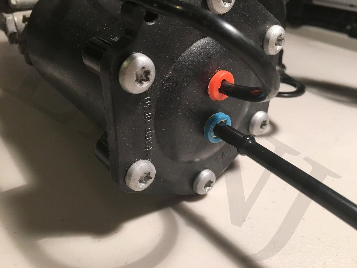 BRITPART KIT DE REPARACIÓN DE LÍNEAS DE AIRE PARA INSTALACIÓN DEL COMPRESOR DE SUSPENSIÓN DE AIRE COMPATIBLE CON LAND ROVER LR3  DISCOVERY 3