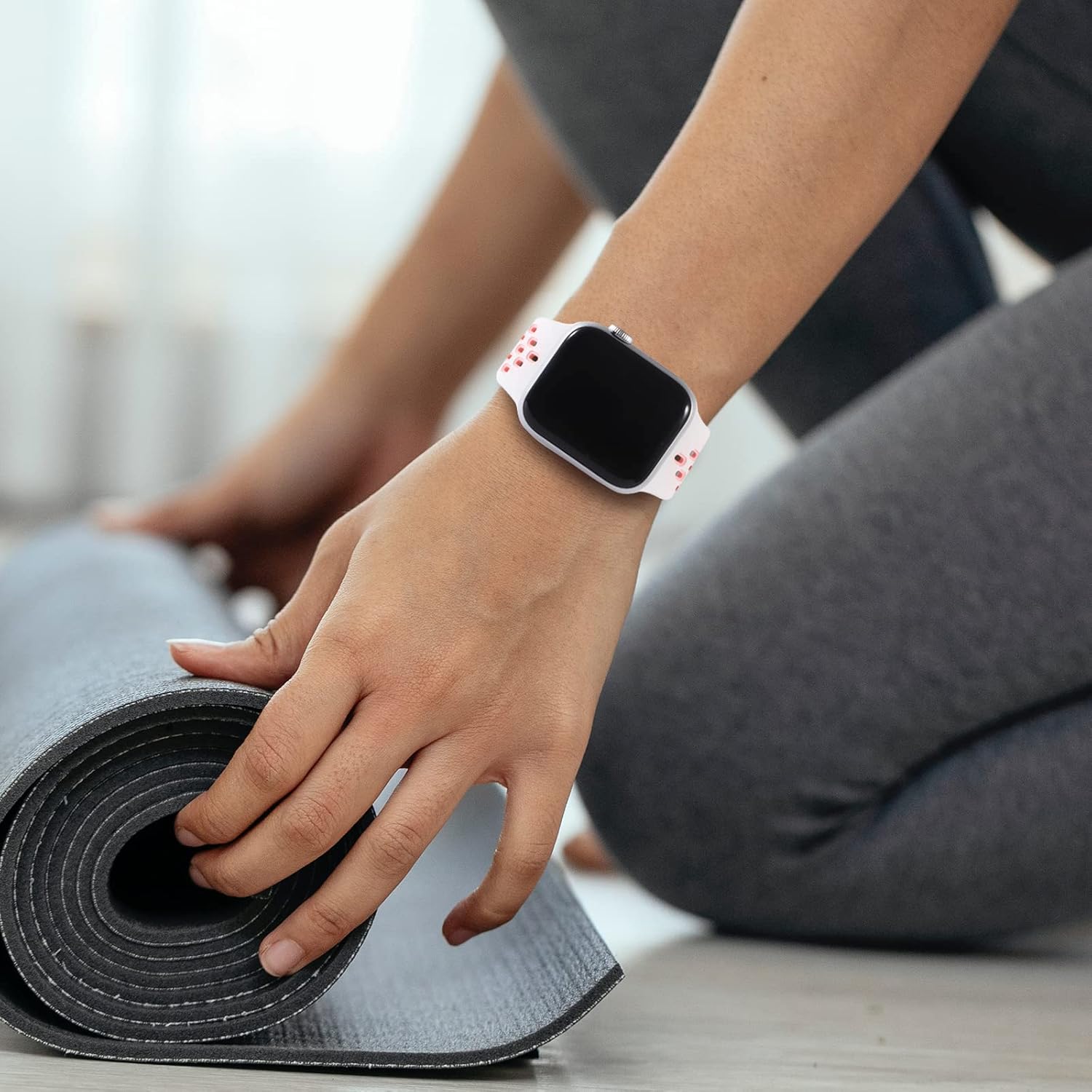 Paquete de 4 correas deportivas compatibles con Apple Watch de 1.929 in 1.772 in 1.732 in 1.654 in 1.614 in 1.575 in 1.496 in hombres mujeres correa