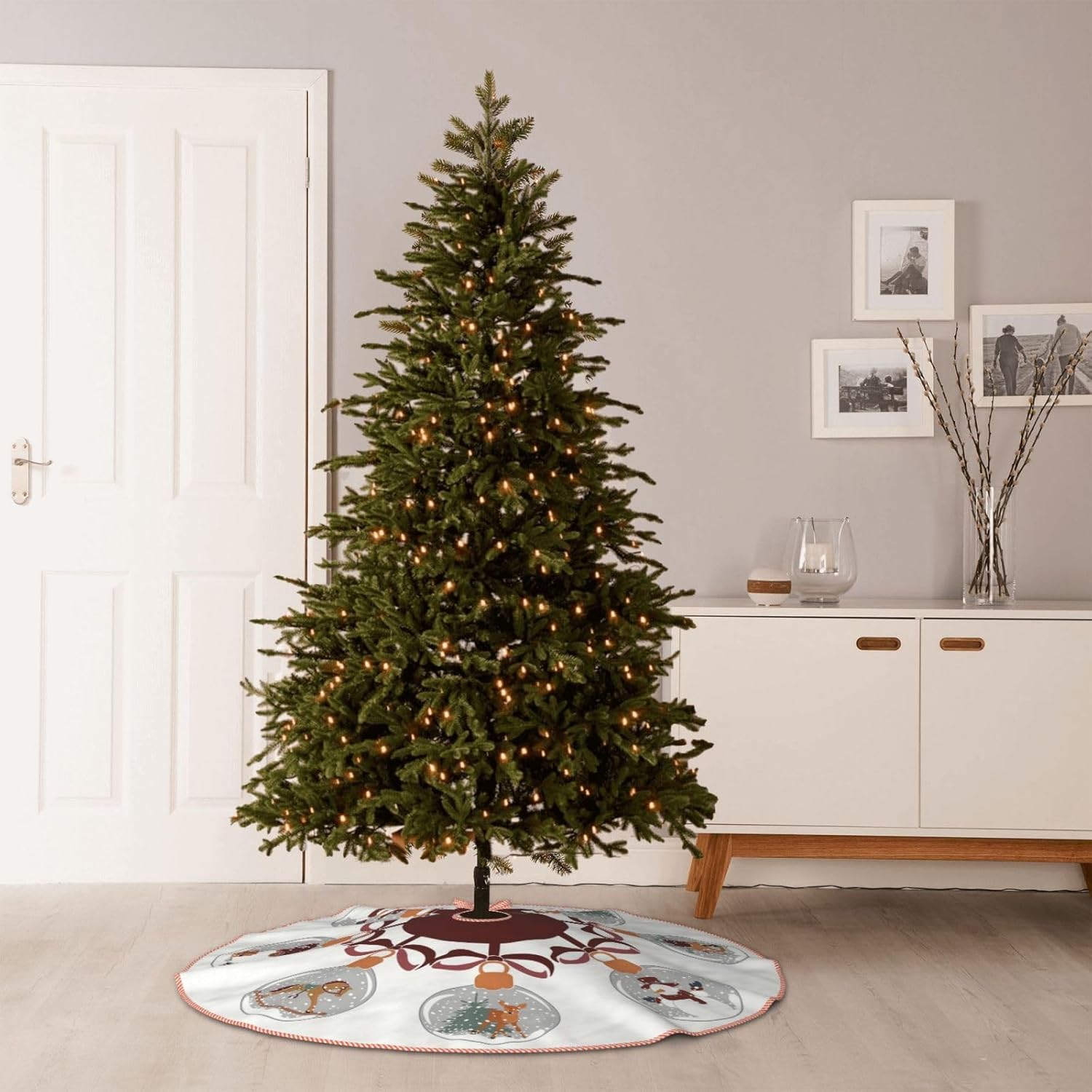 Yssammns Falda de árbol de Navidad, globos de nieve con muñeco de nieve, elfo, campanas, decoración de Navidad de ciervo, para fiestas de