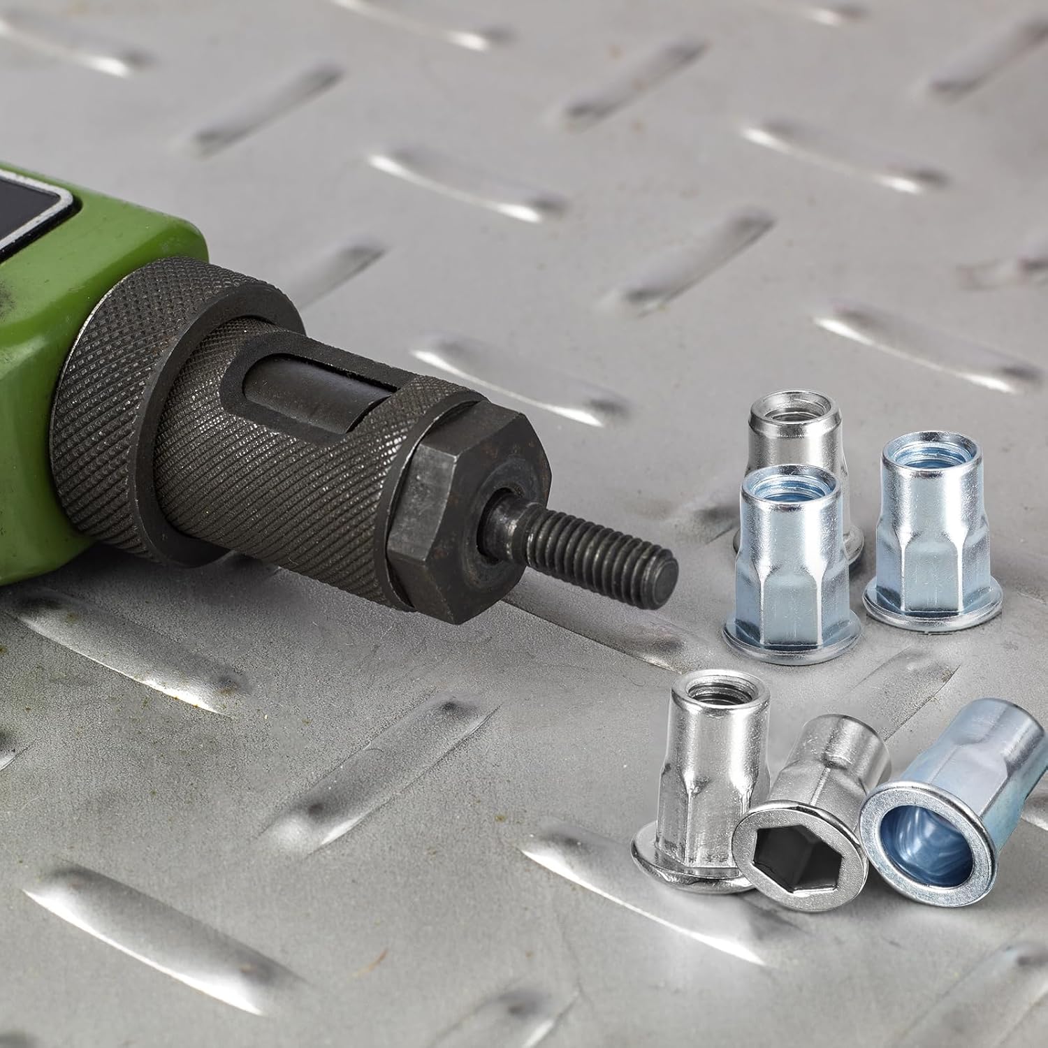 uxcell M5 – Tuercas de remache de cuerpo hexagonal, 60 tuercas de inserción roscadas de cabeza plana de acero inoxidable 304