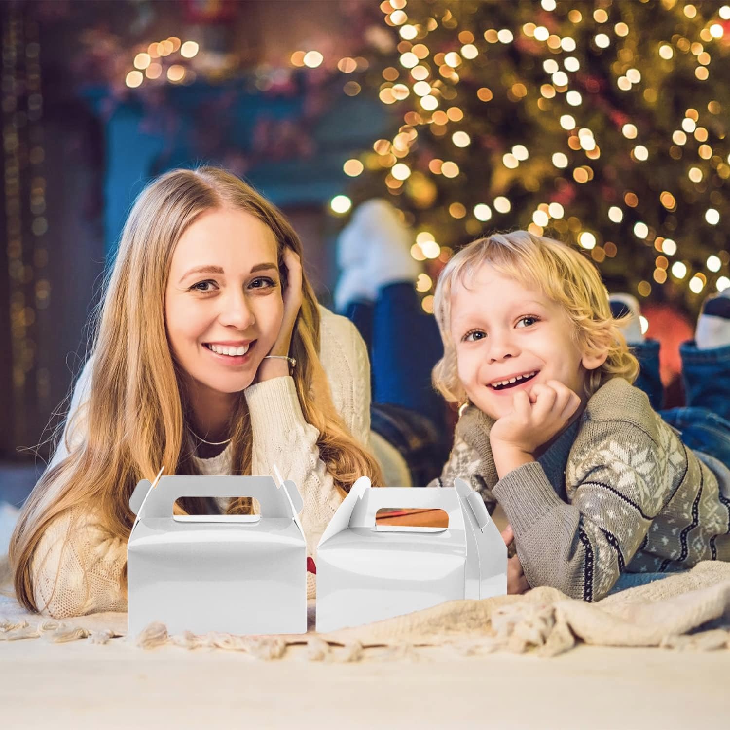 Lainrrew 30 cajas de dulces a dos aguas, pequeñas cajas de regalos de fiesta de Navidad, caja de regalo de papel kraft para decoraciones de fiesta