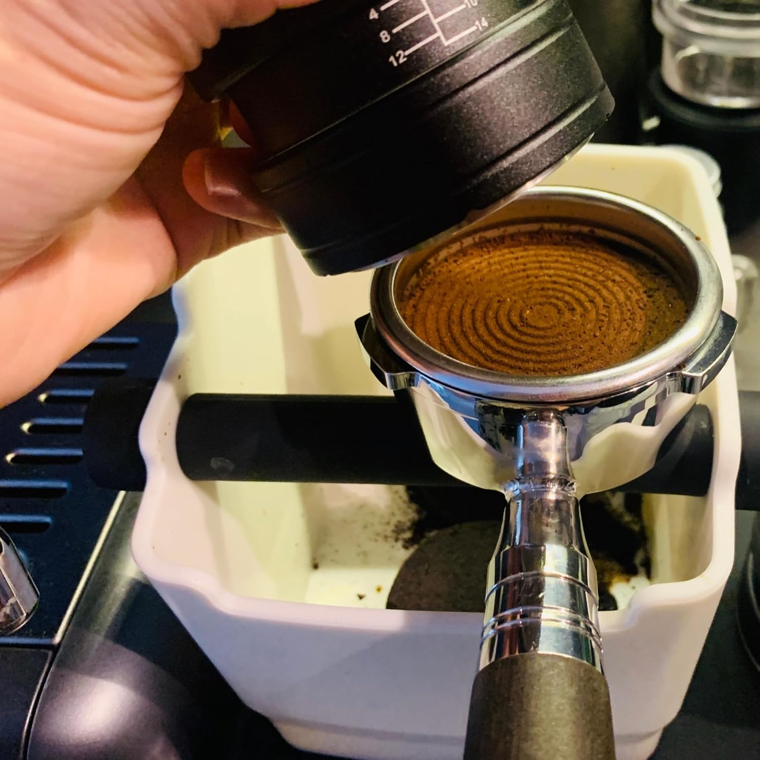 Knock Box para el hogar y la oficina Espresso – Mantén tu encimera limpia. Barra de golpeo SUS304, diseño de ruido y vibración, caja de golpeo para