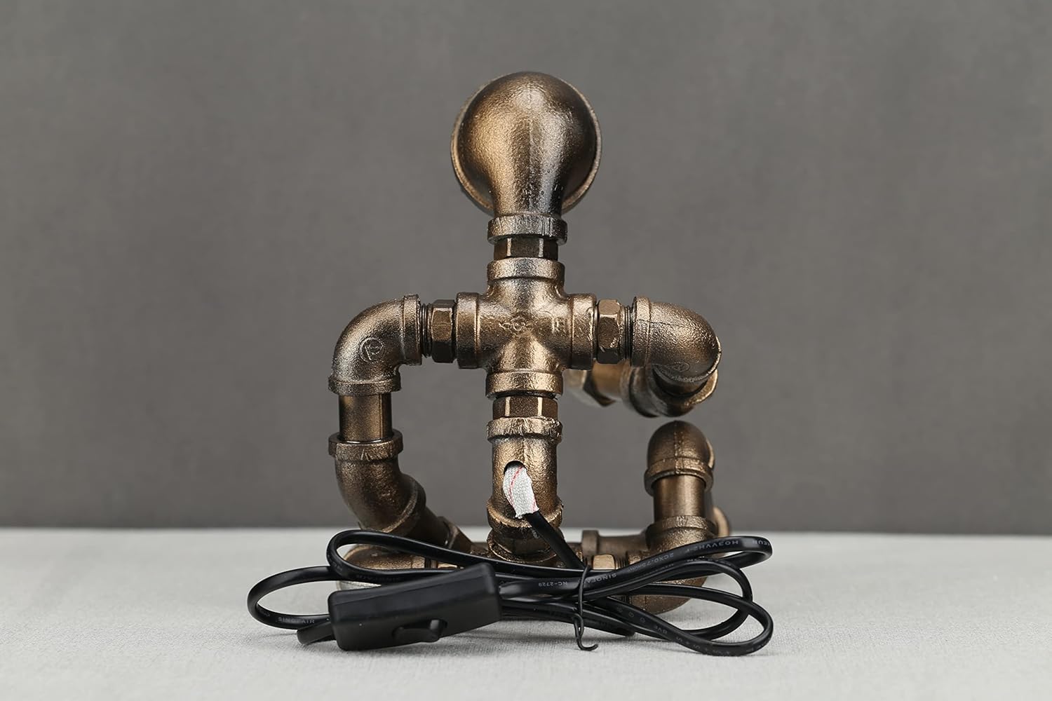WUBIANJIE Lámpara retro de tubo de agua, lámpara de robot industrial, bronce, estilo steampunk, personalidad, creativa, atmósfera, decoración, linda