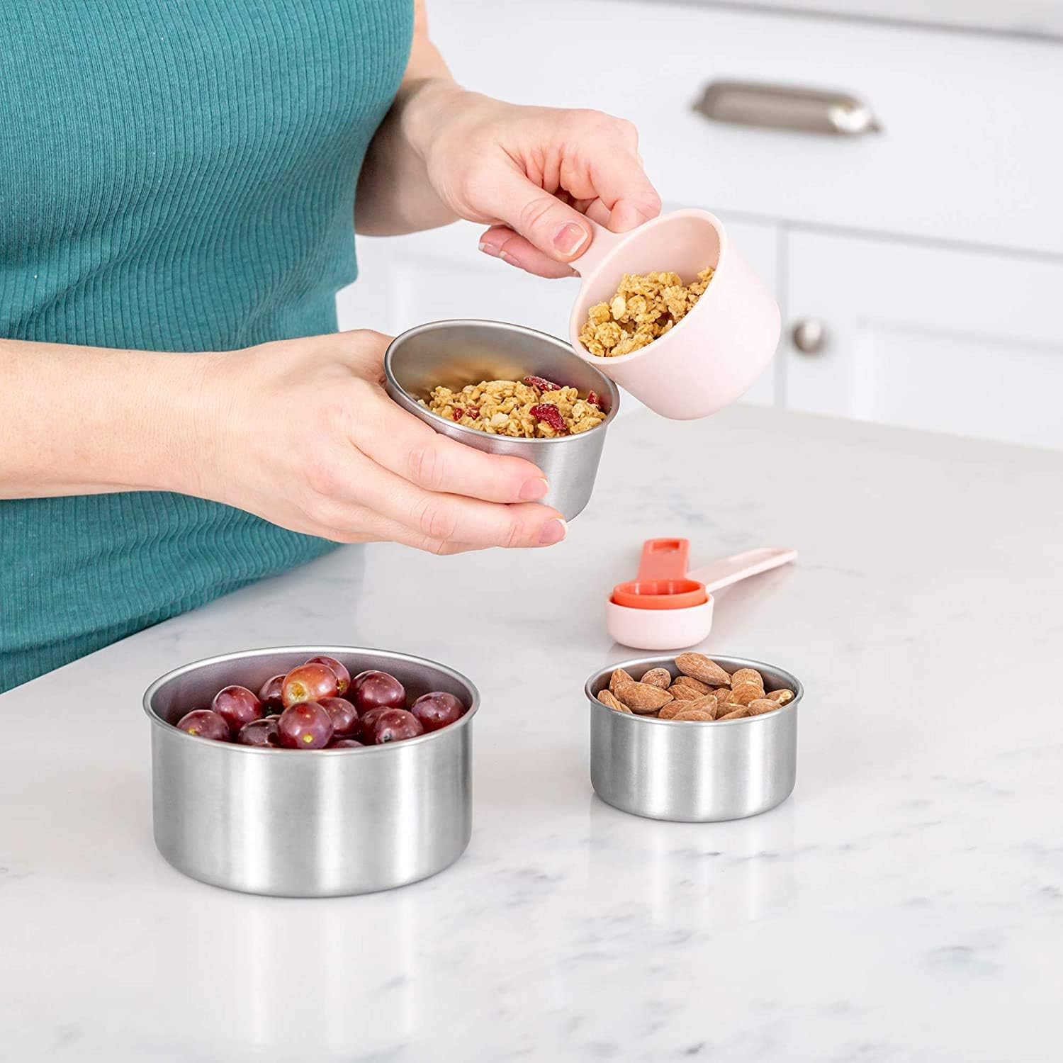 WeeSprout – Recipientes de acero inoxidable 188  Juego de 3 recipientes metálicos para alimentos (5.1, 6.8 y 13.5 onzas líquidas)  Tapas de silicona