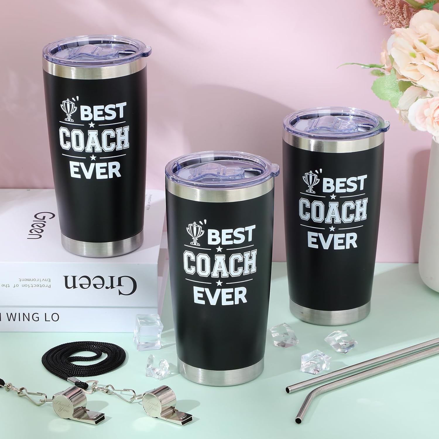 Didaey Juego de 3 juegos de regalos para entrenador Best Coach Ever, 20 onzas con silbato y pajitas, vaso de viaje de acero inoxidable para Navidad,