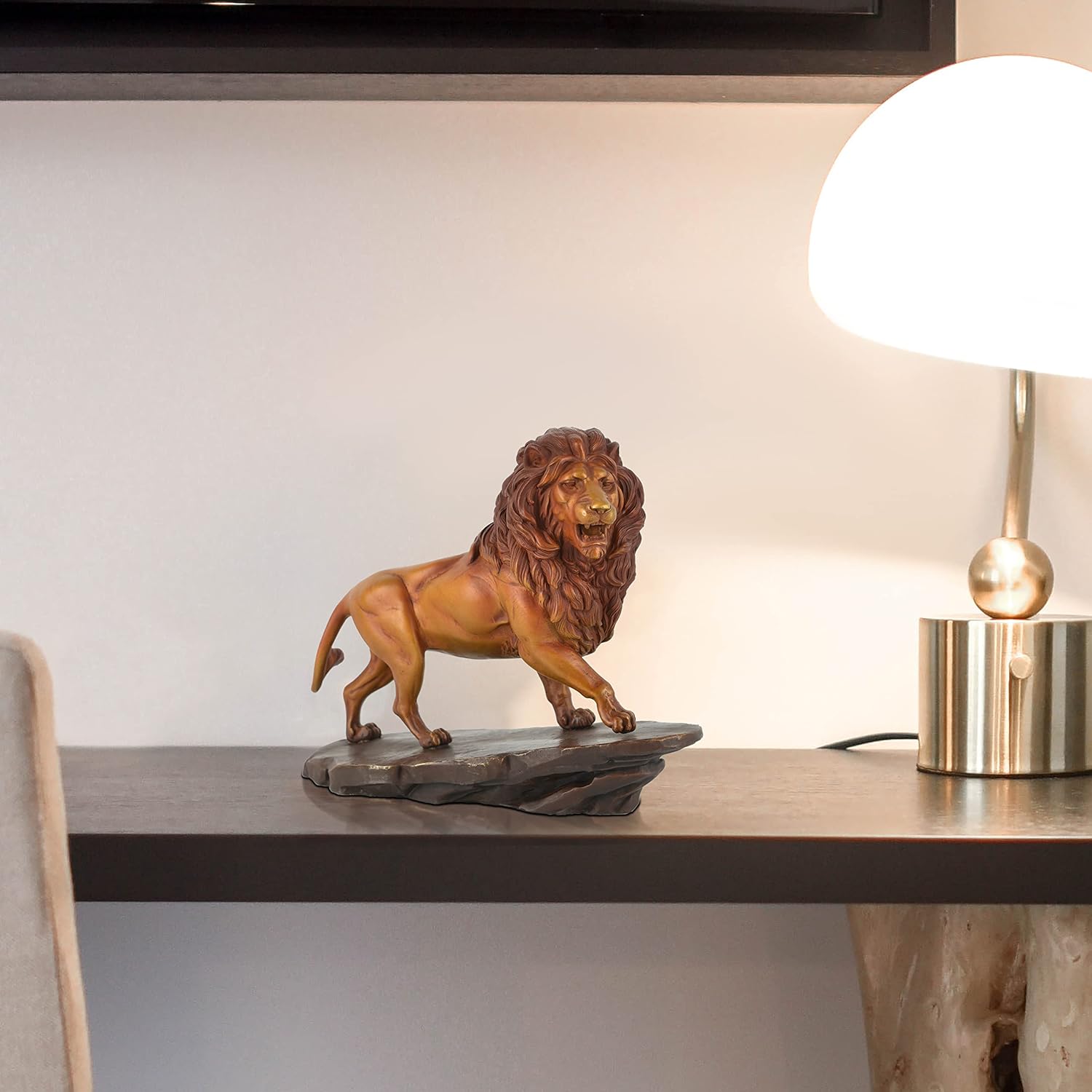 Bronze Regal Lion – Estatua de león de cobre puro – Escultura de latón coleccionable para decoración de mesa – Figura para decoración del hogar y