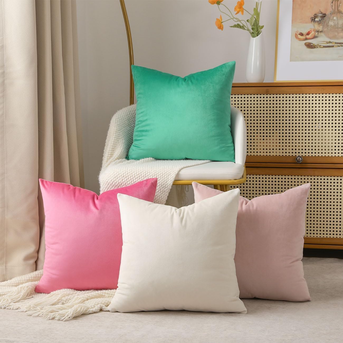 Fundas de almohada de terciopelo de 18 x 18 pulgadas, juego de 4 fundas de almohada cuadradas a juego suaves y multicolor modernas de color sólido