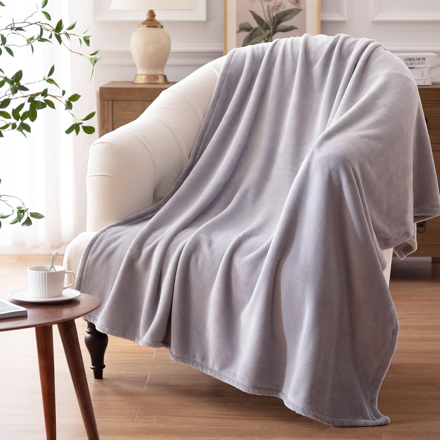 Bertte Manta de forro polar, súper suave, acogedora, cálida y ligera, para sofá, manta decorativa de lujo con patrón de terciopelo, 50 x 60