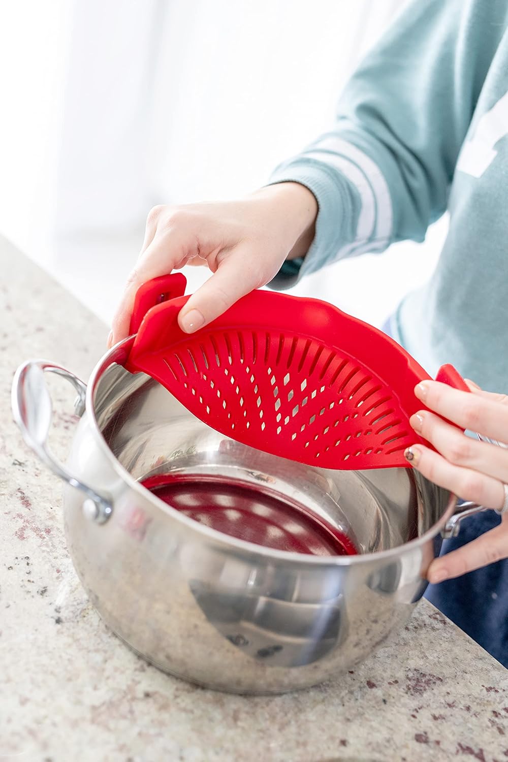 Colador de pasta de silicona con clip, ajuste universal para todas las ollas y tazones, escurridor a presión para pasta, carne, verduras, frutas,