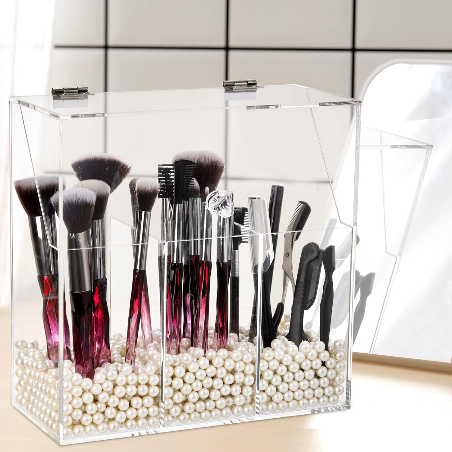 Okllen Soporte para brochas de maquillaje con tapa a prueba de polvo, perlas blancas, organizador de brochas de maquillaje acrílico transparente con