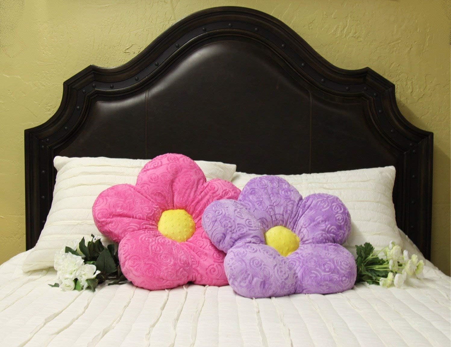 Snuggle Stuffs Adorable almohada de 15 pulgadas con diseño de flor de minky rosa
