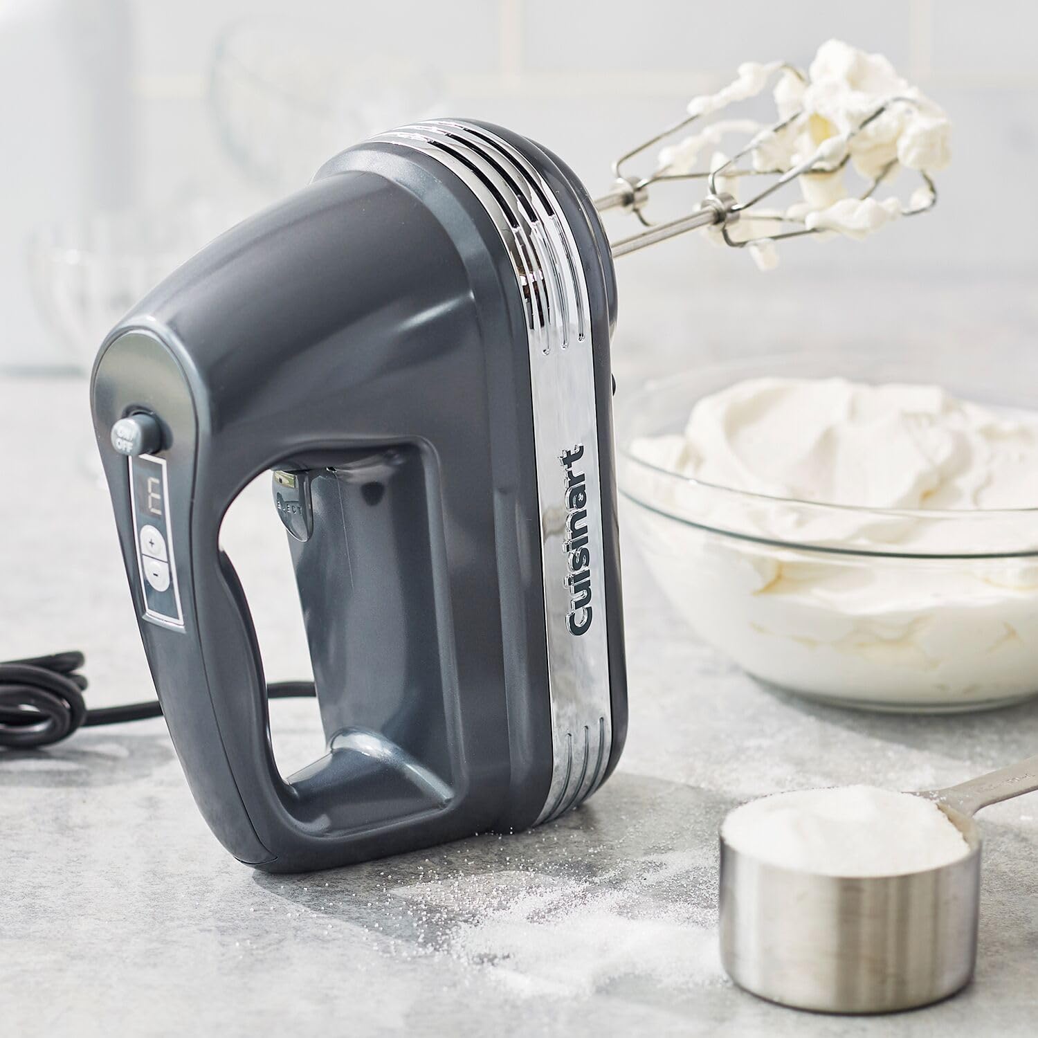 Batidora de mano Cuisinart HM-70, con 7 velocidades, potencia de ventaja, Carbón