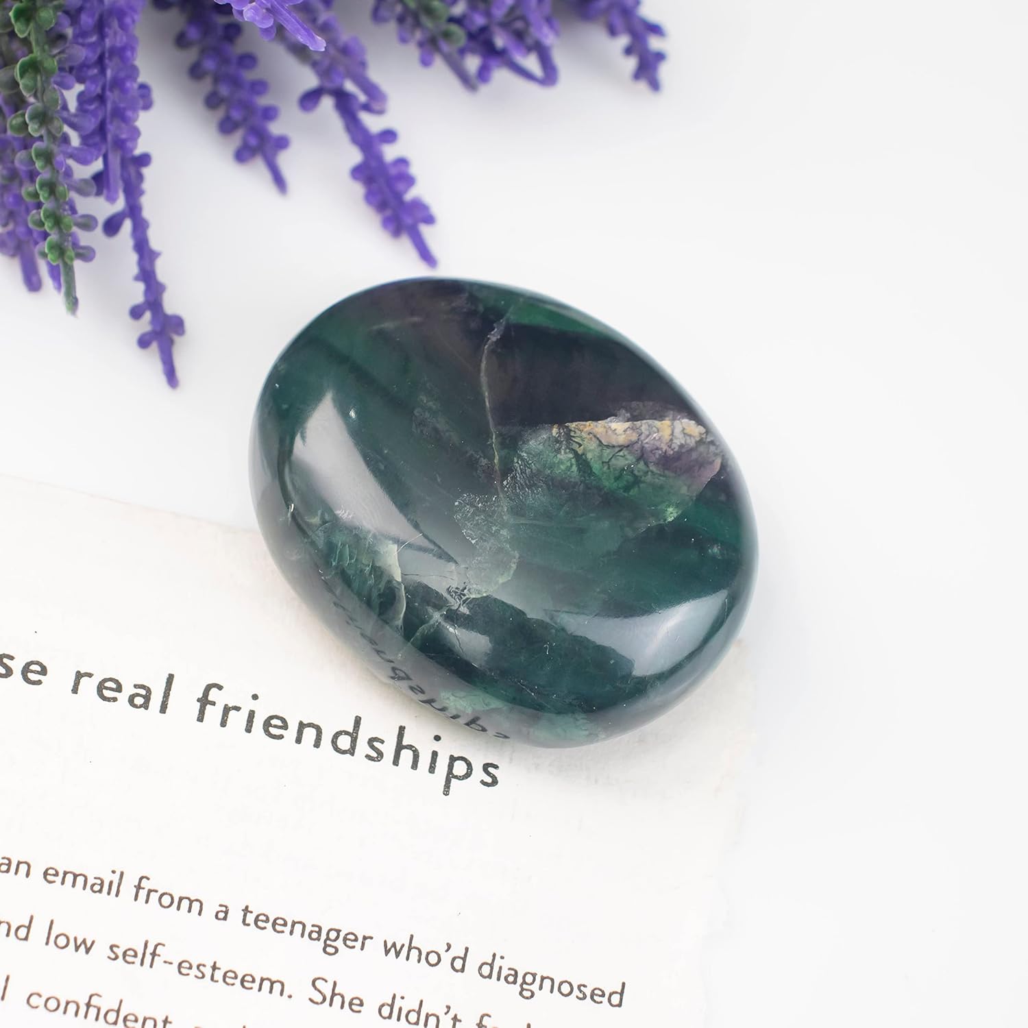 Piedra de palma de fluorita múltiple de 55 a 2.362 in, piedra de preocupación, curación de chakras, reiki, piedra pulida, bolsillo tallado a mano y