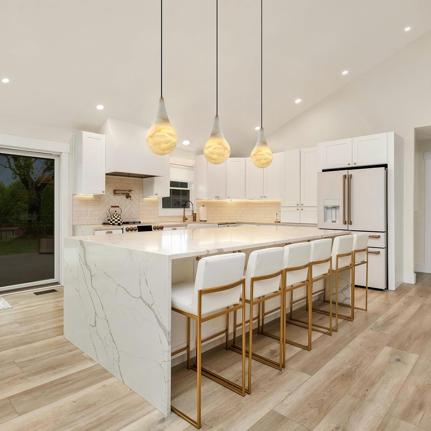 Luces colgantes de alabastro para isla de cocina, lámpara moderna de latón y mármol para dormitorio, baño, sala de estar, gota de lluvia D-6