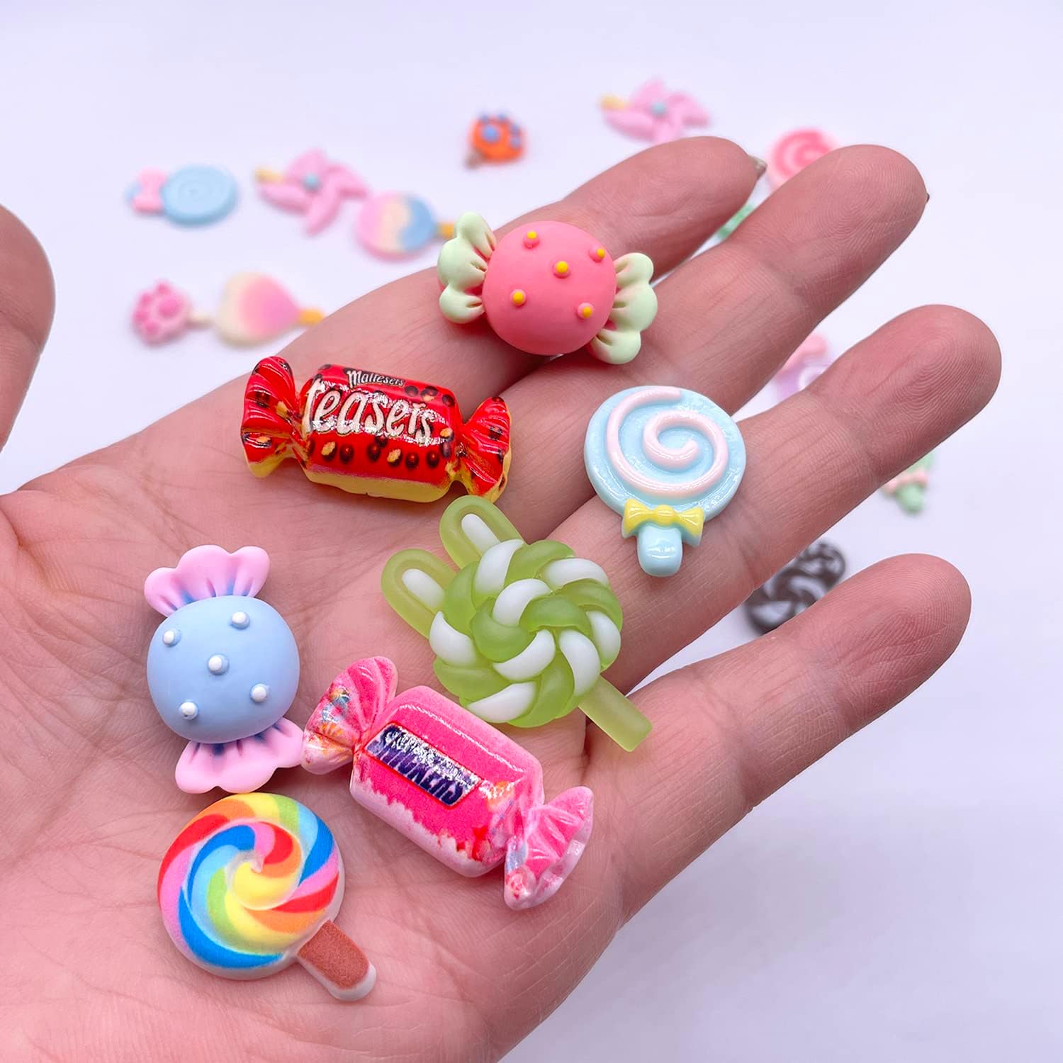 150 dijes de slime de resina falsos de caramelo, parche de resina kawaii lindo juego de dulces de espalda plana, decoraciones surtidas mixtas para